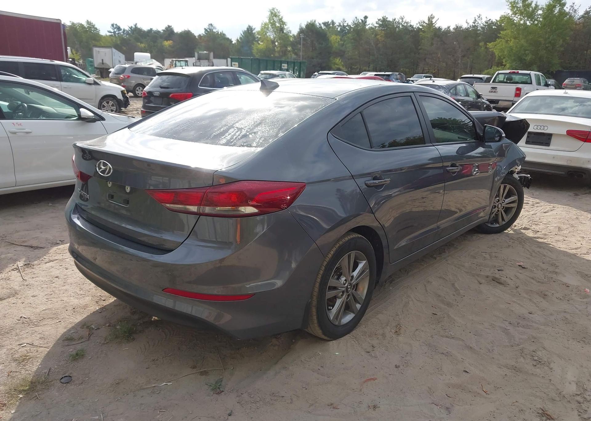 2018 HYUNDAI ELANTRA