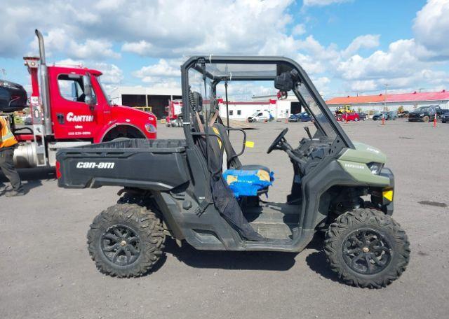 2018 CAN-AM DEFENDER HD8