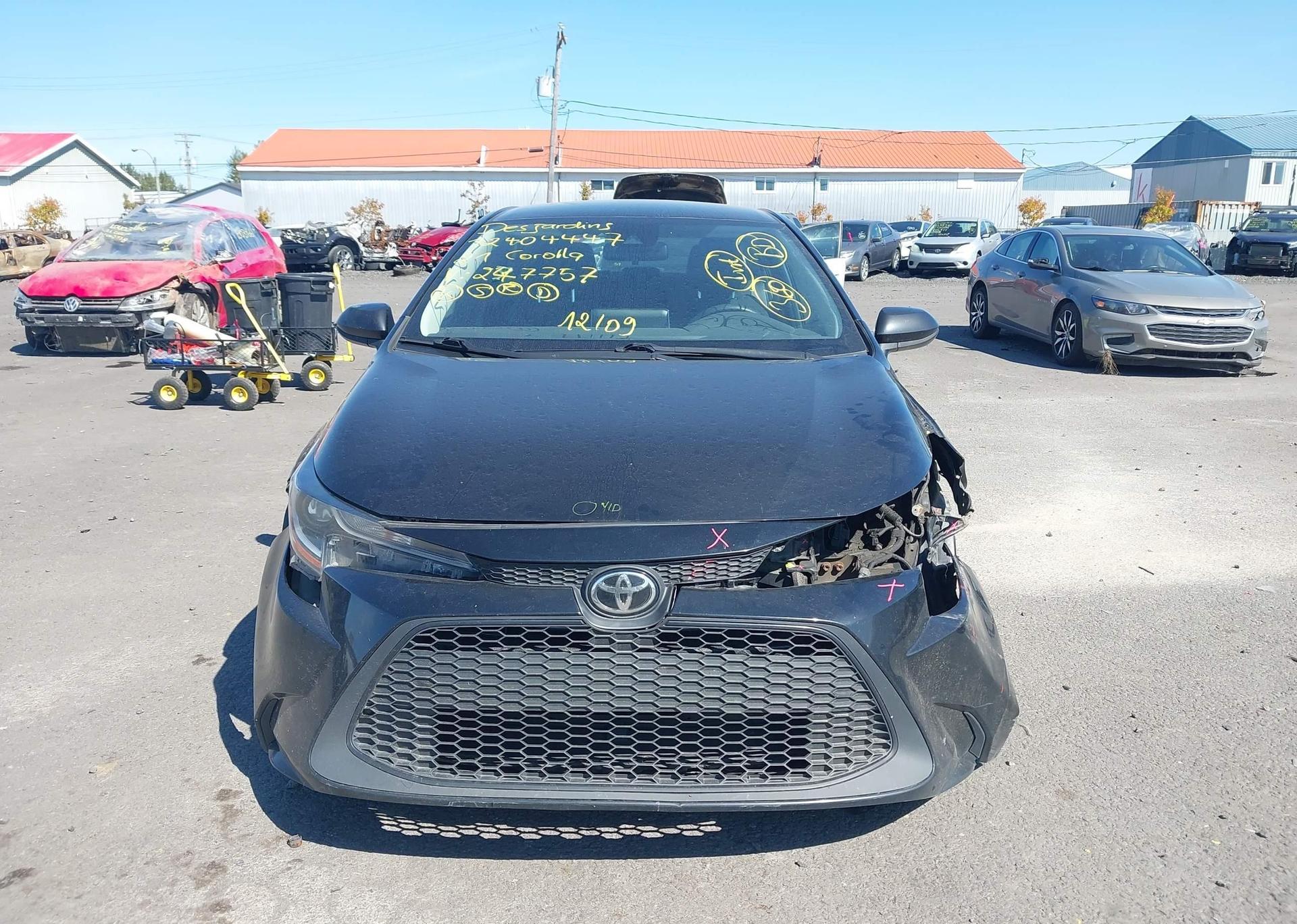 2021 TOYOTA COROLLA LE