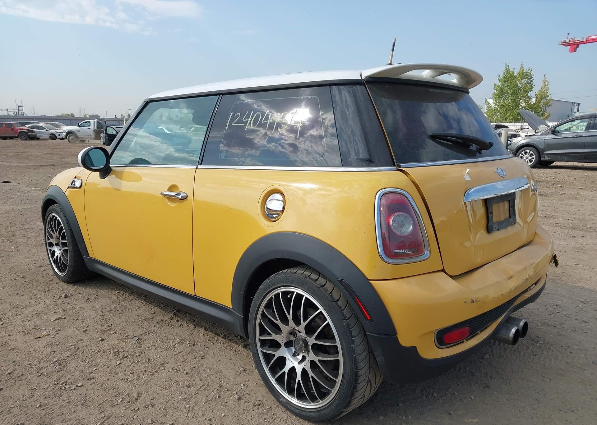 2009 MINI COOPER S