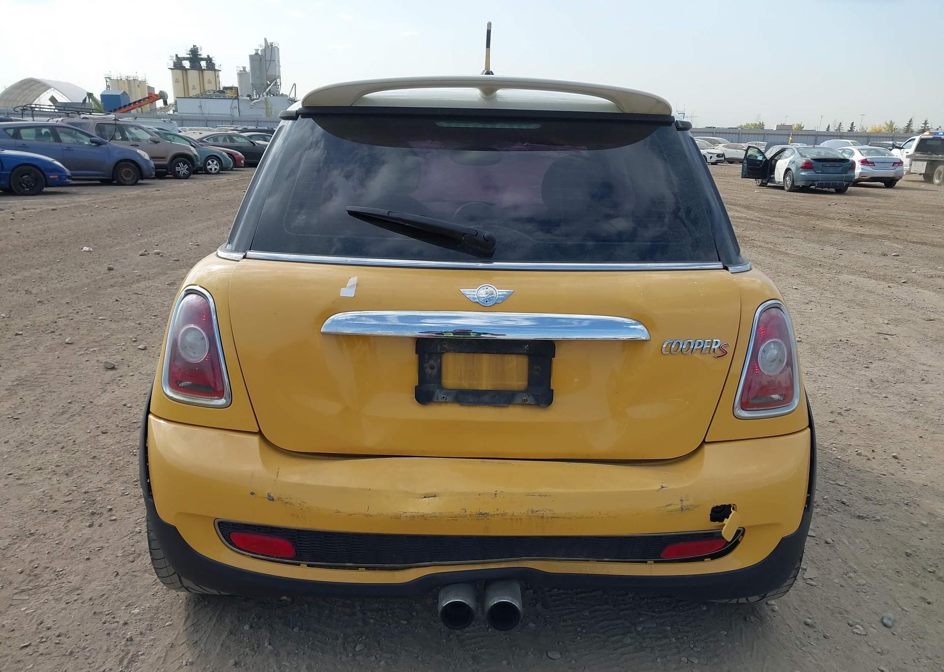 2009 MINI COOPER S