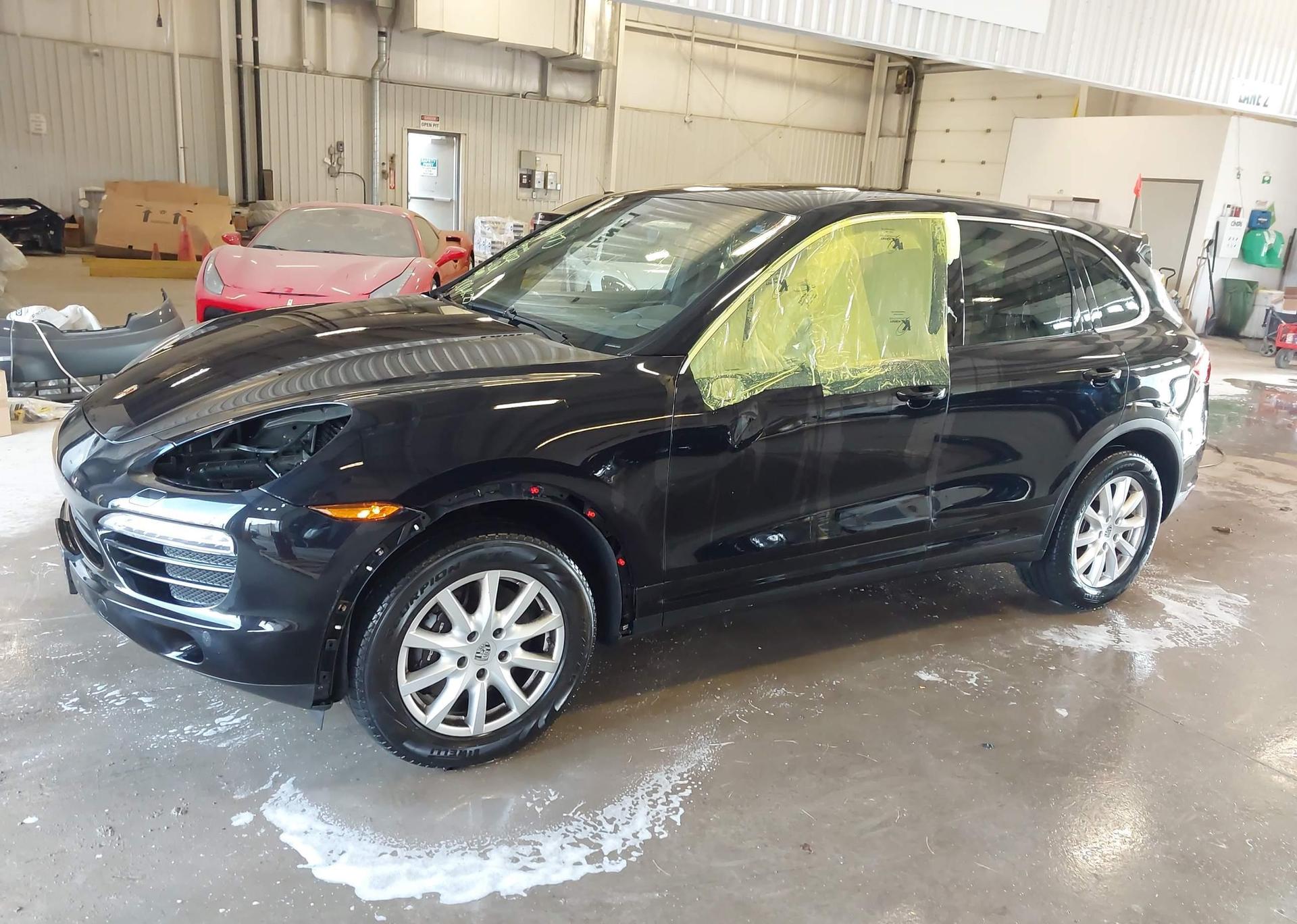 2013 PORSCHE CAYENNE