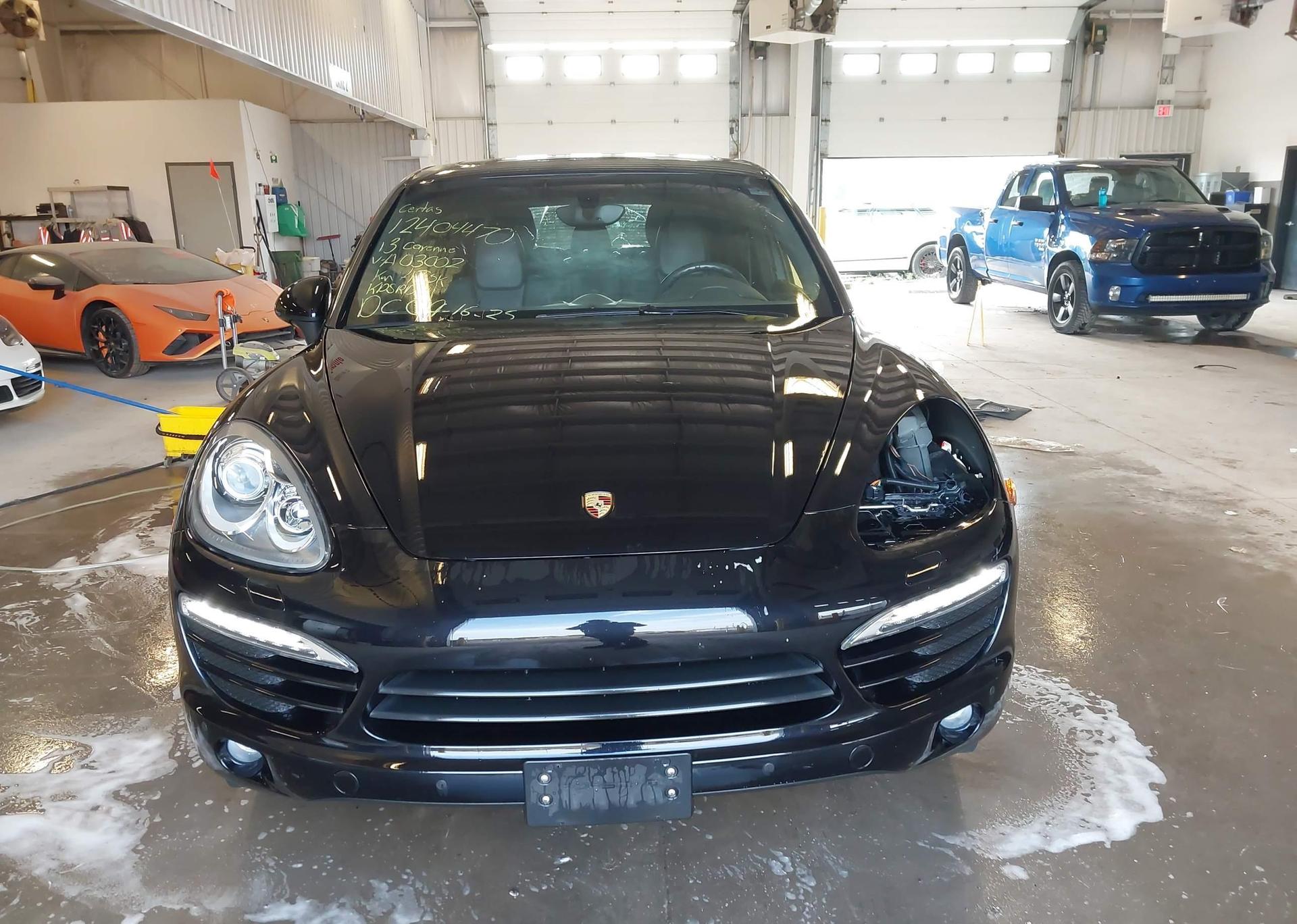 2013 PORSCHE CAYENNE