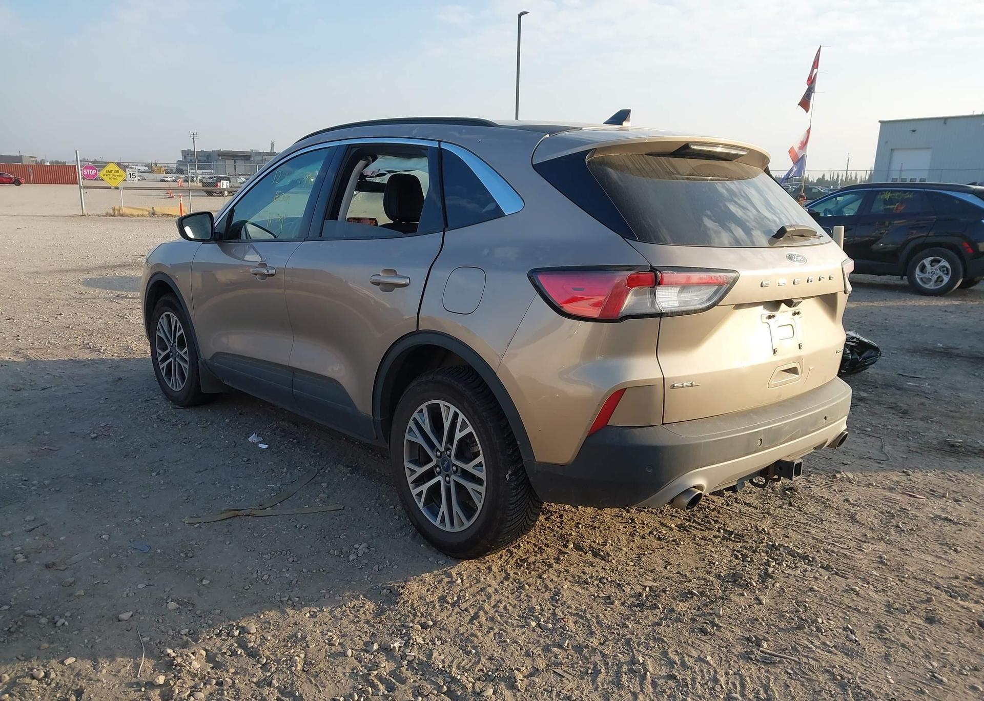2021 FORD ESCAPE SEL