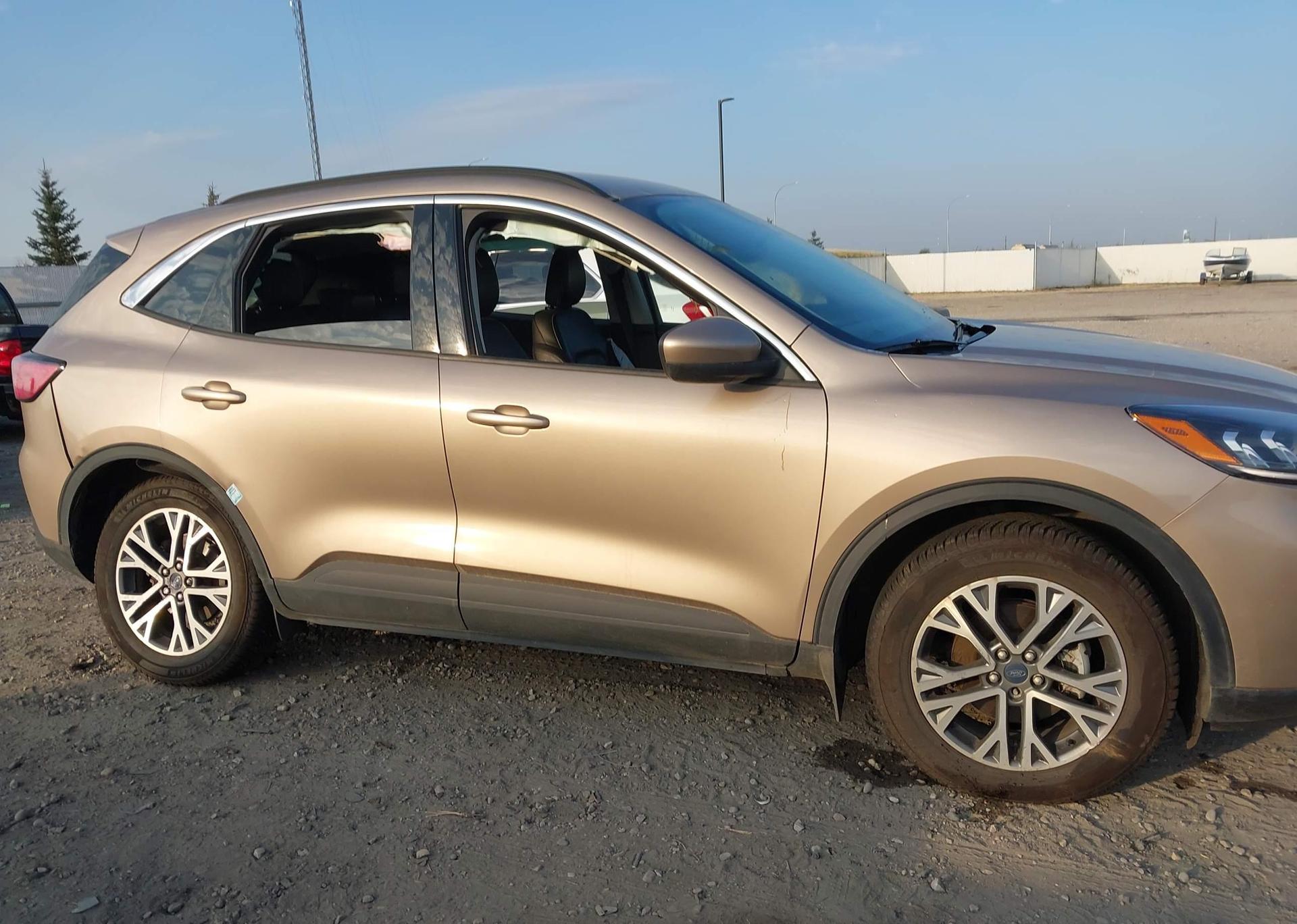 2021 FORD ESCAPE SEL
