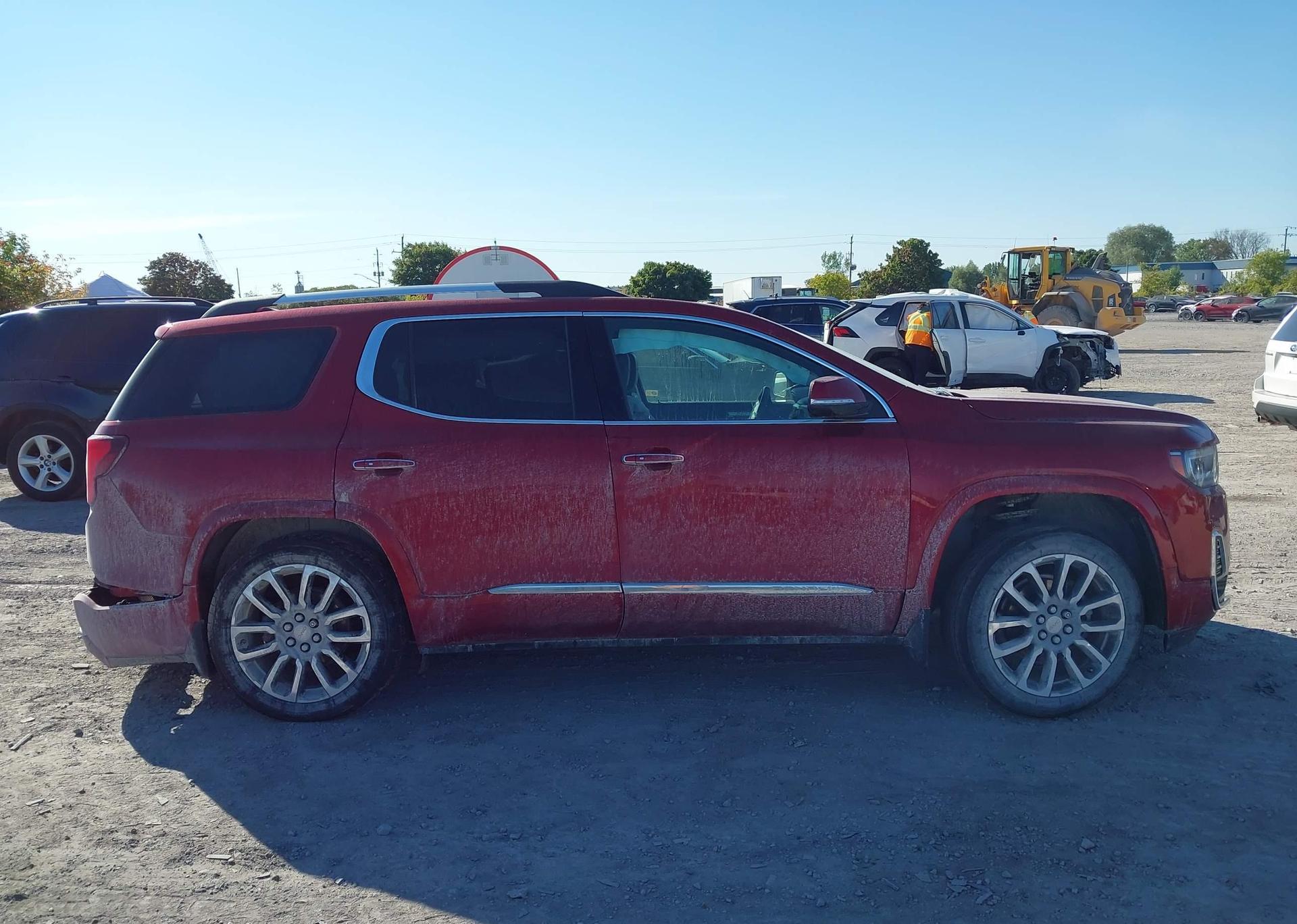2022 GMC ACADIA DENALI