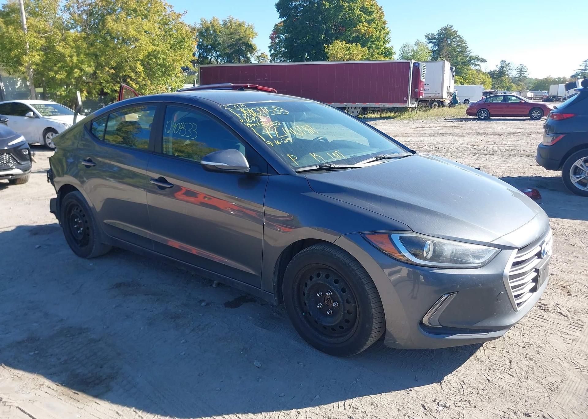 2017 HYUNDAI ELANTRA SE