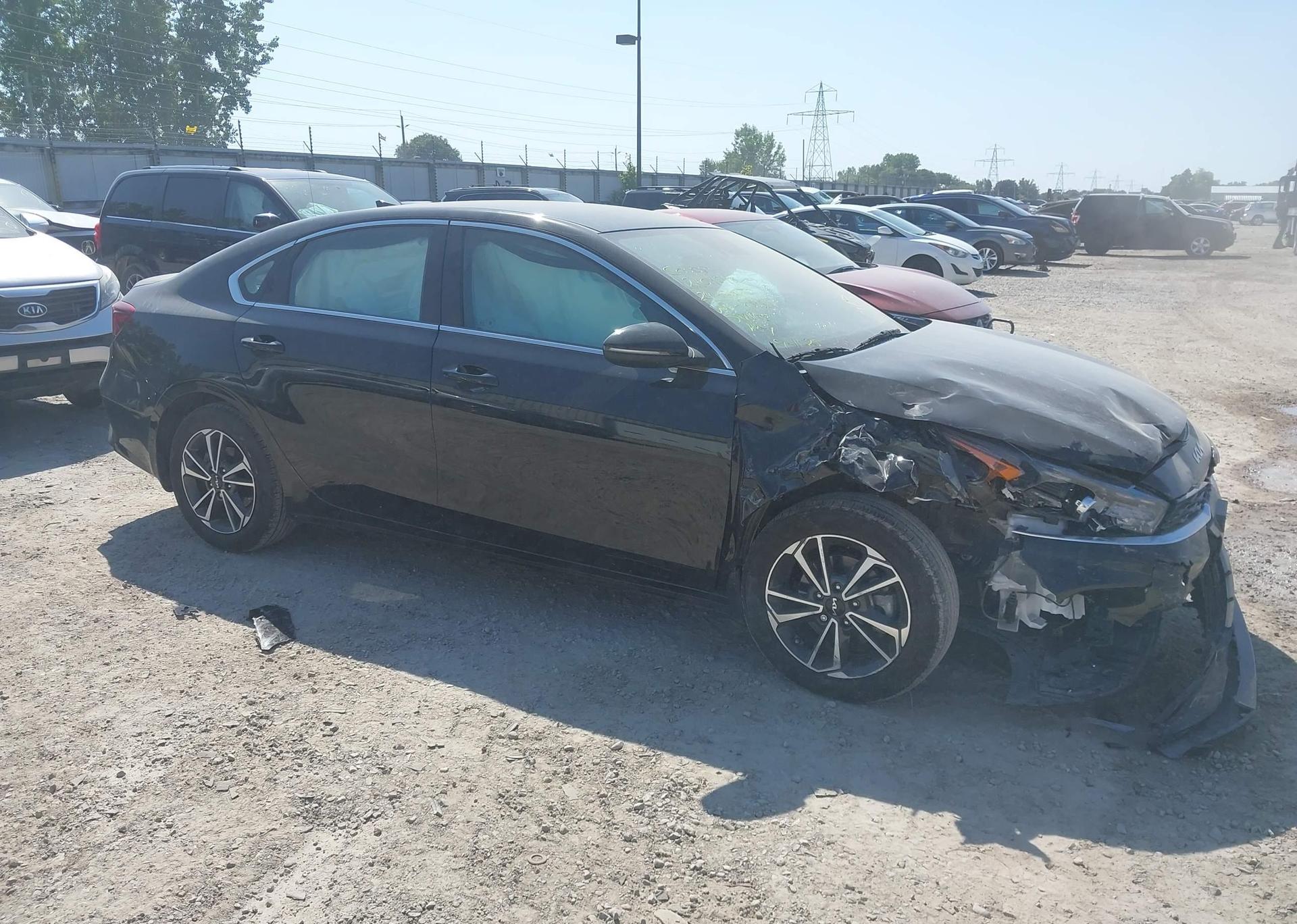 2024 KIA FORTE EX