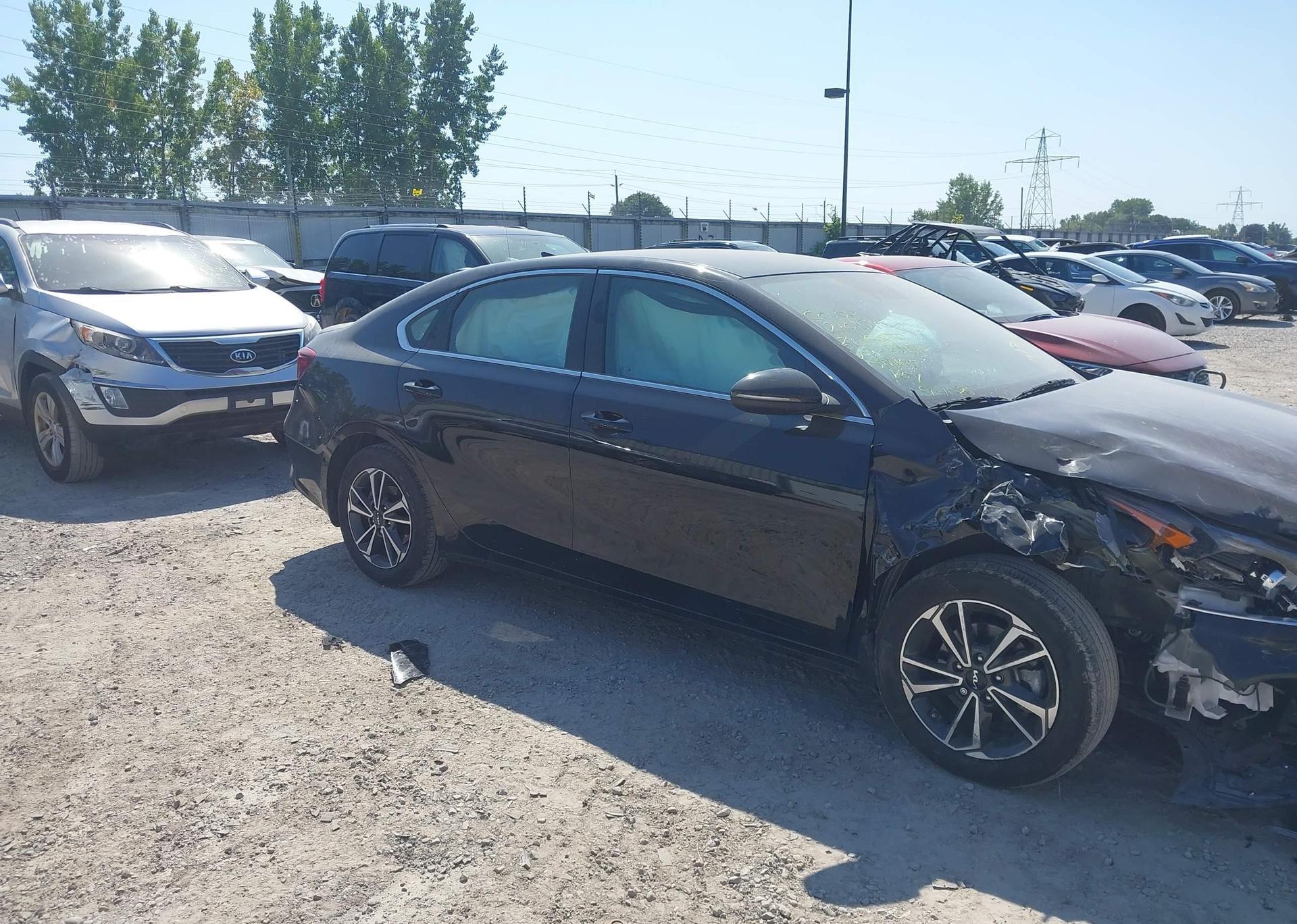 2024 KIA FORTE EX