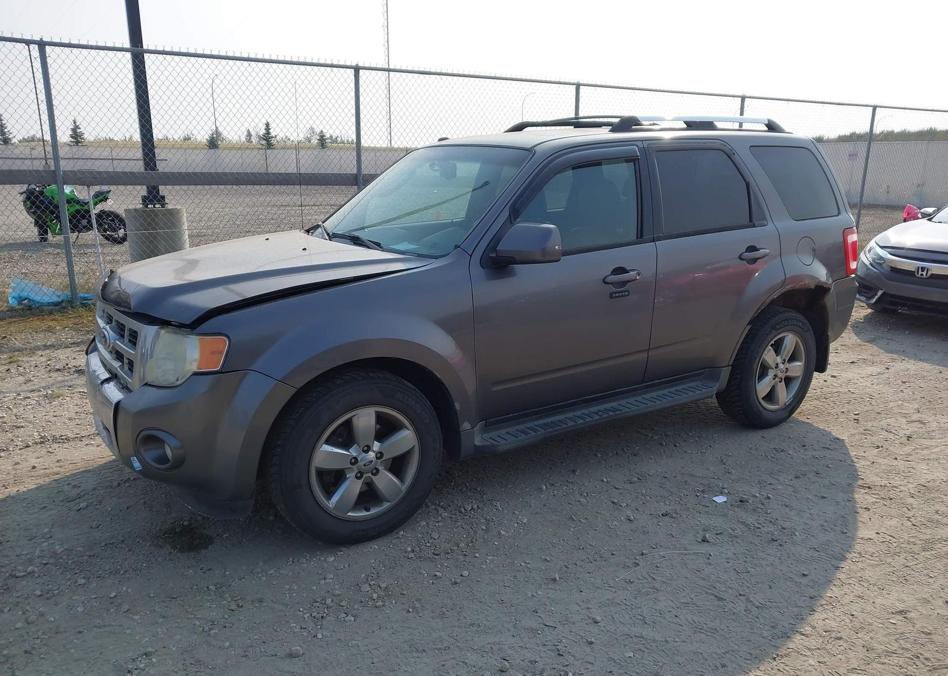 2009 FORD ESCAPE LIMITED