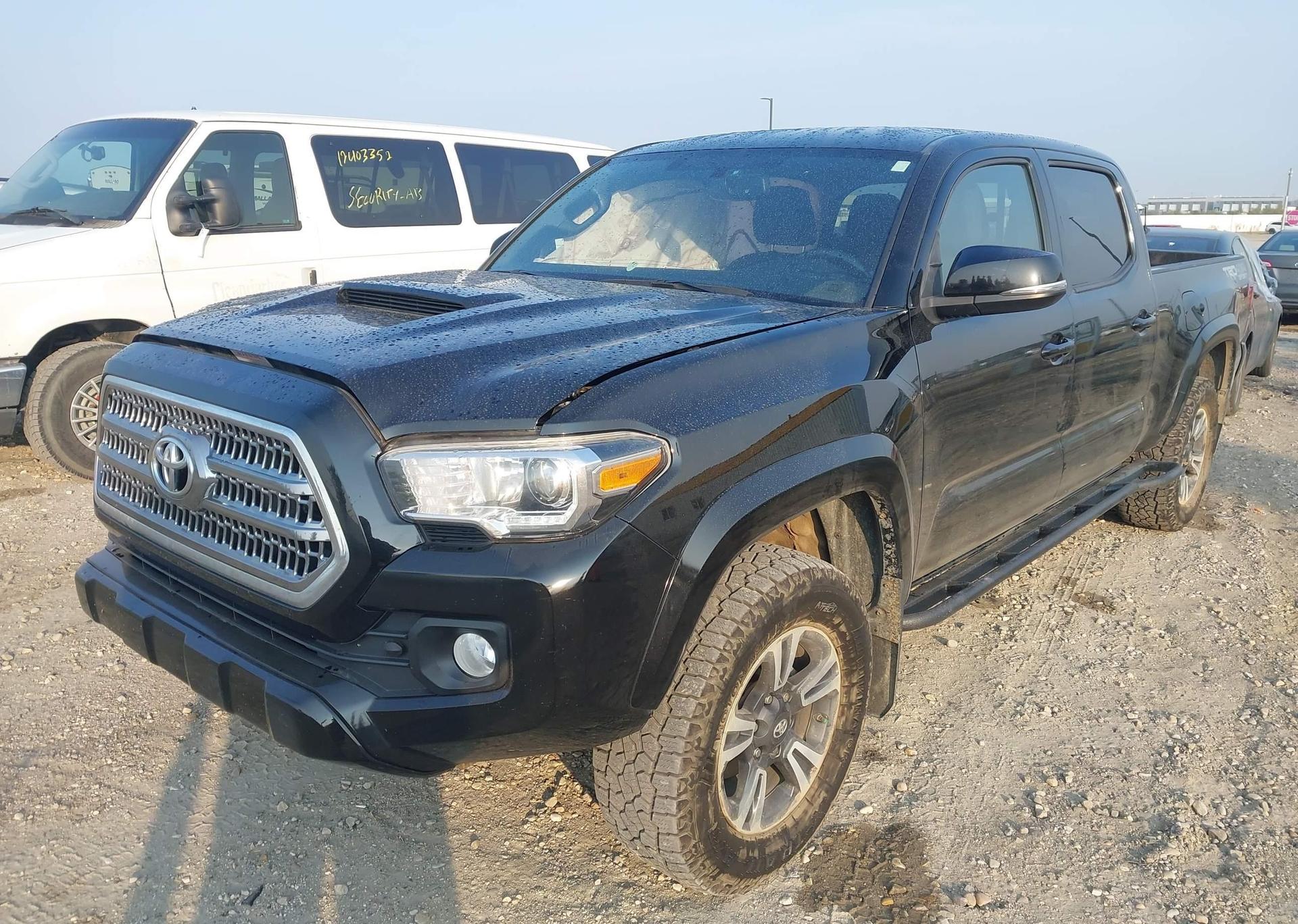 2016 TOYOTA TACOMA DBL CAB