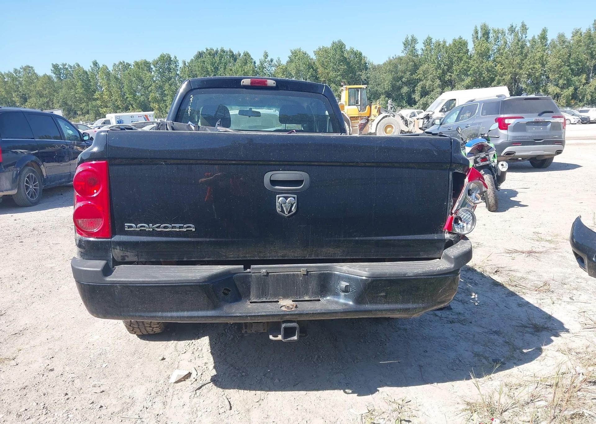 2008 DODGE DAKOTA SXT