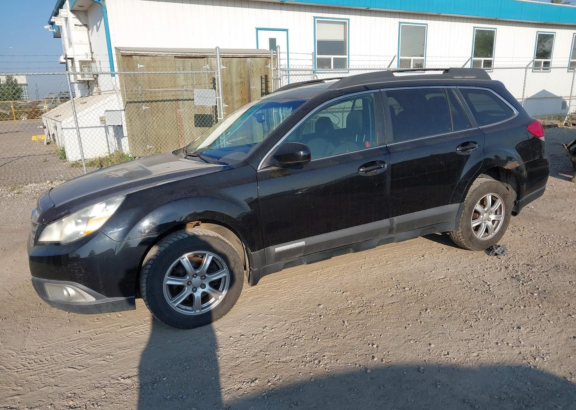 2010 SUBARU OUTBACK PREMIUM
