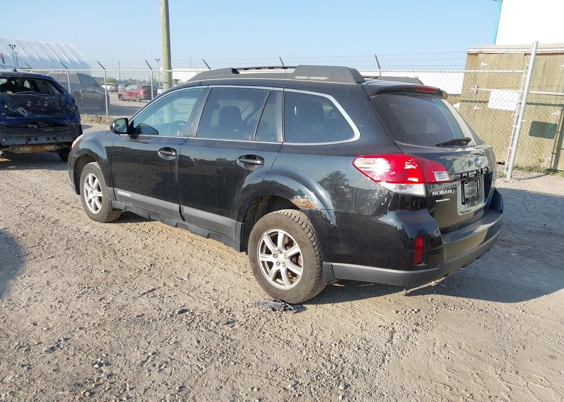 2010 SUBARU OUTBACK PREMIUM