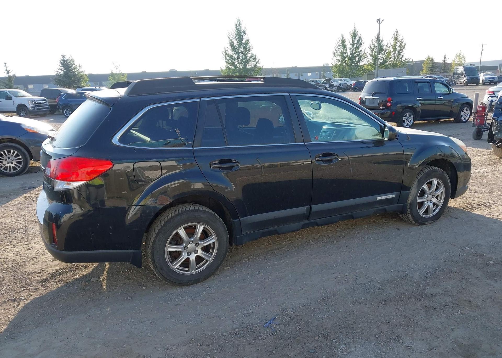 2010 SUBARU OUTBACK PREMIUM