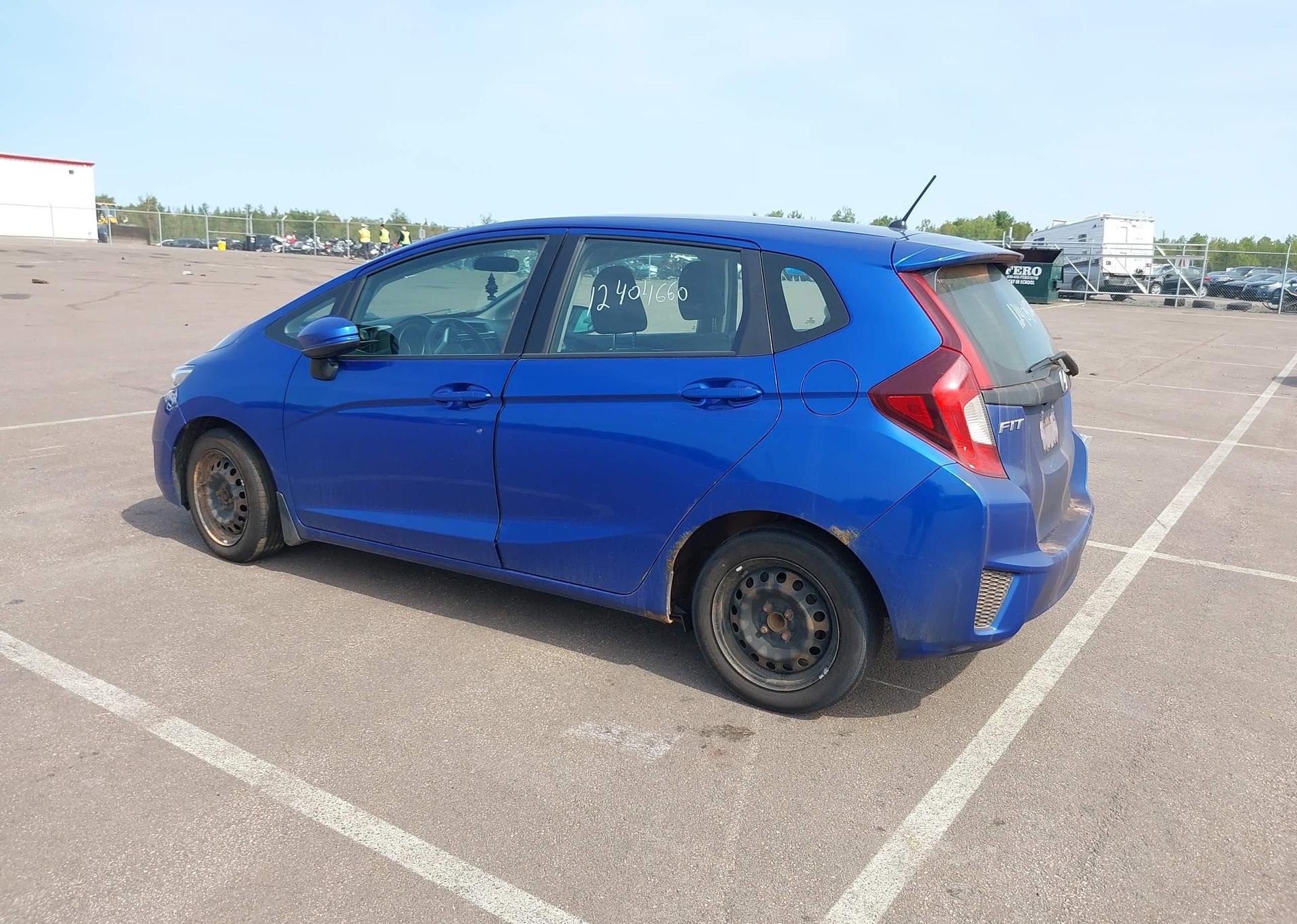2015 HONDA FIT LX