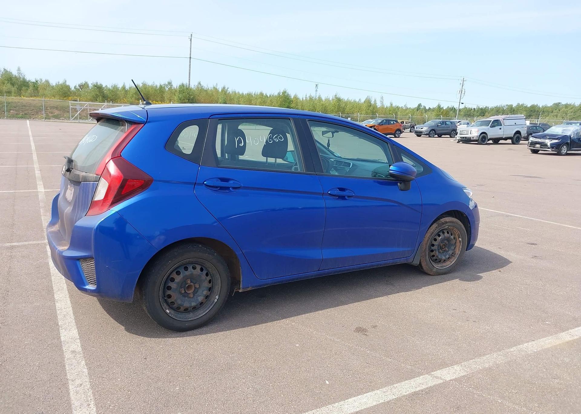 2015 HONDA FIT LX