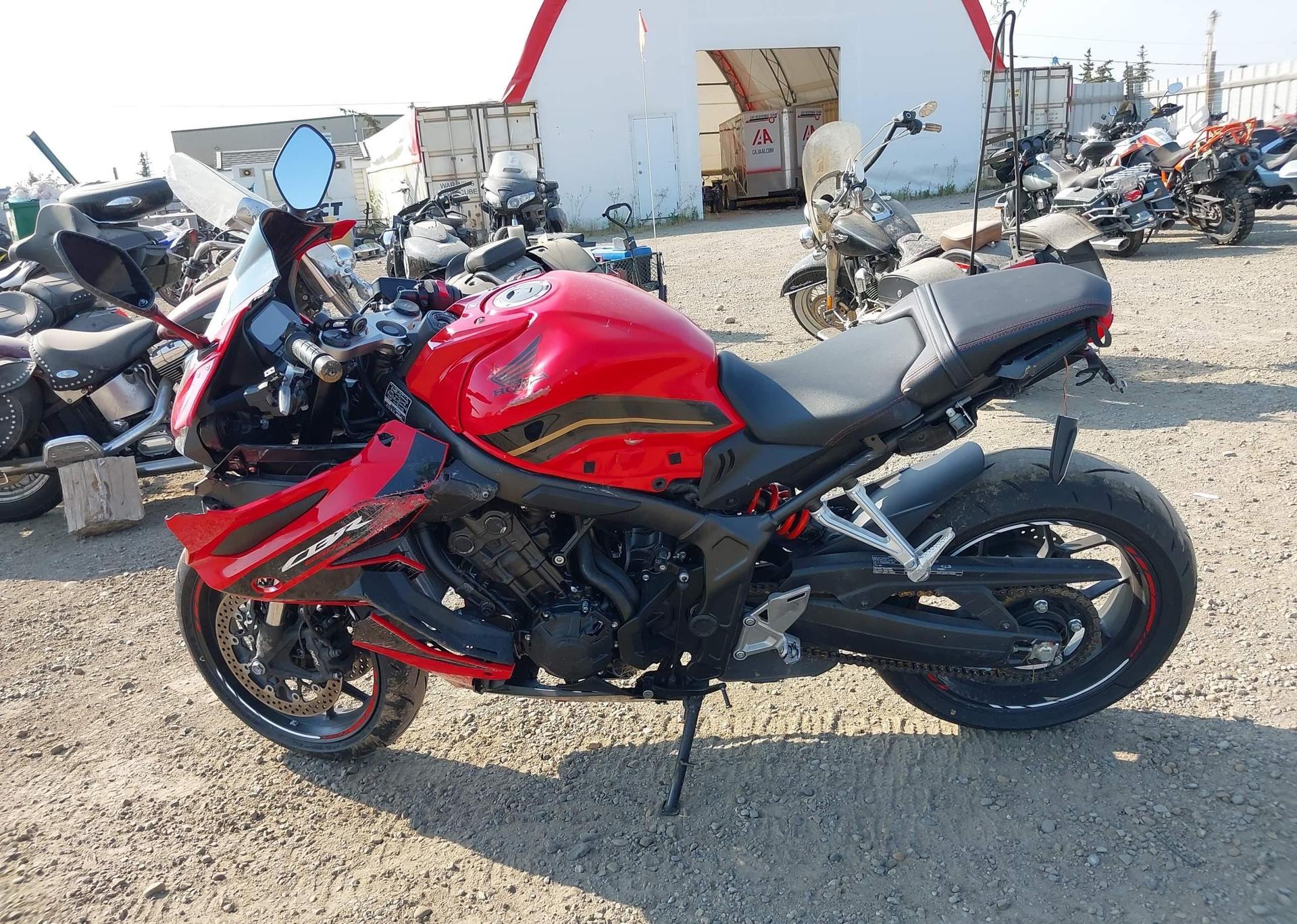 2023 HONDA CBR650 RA