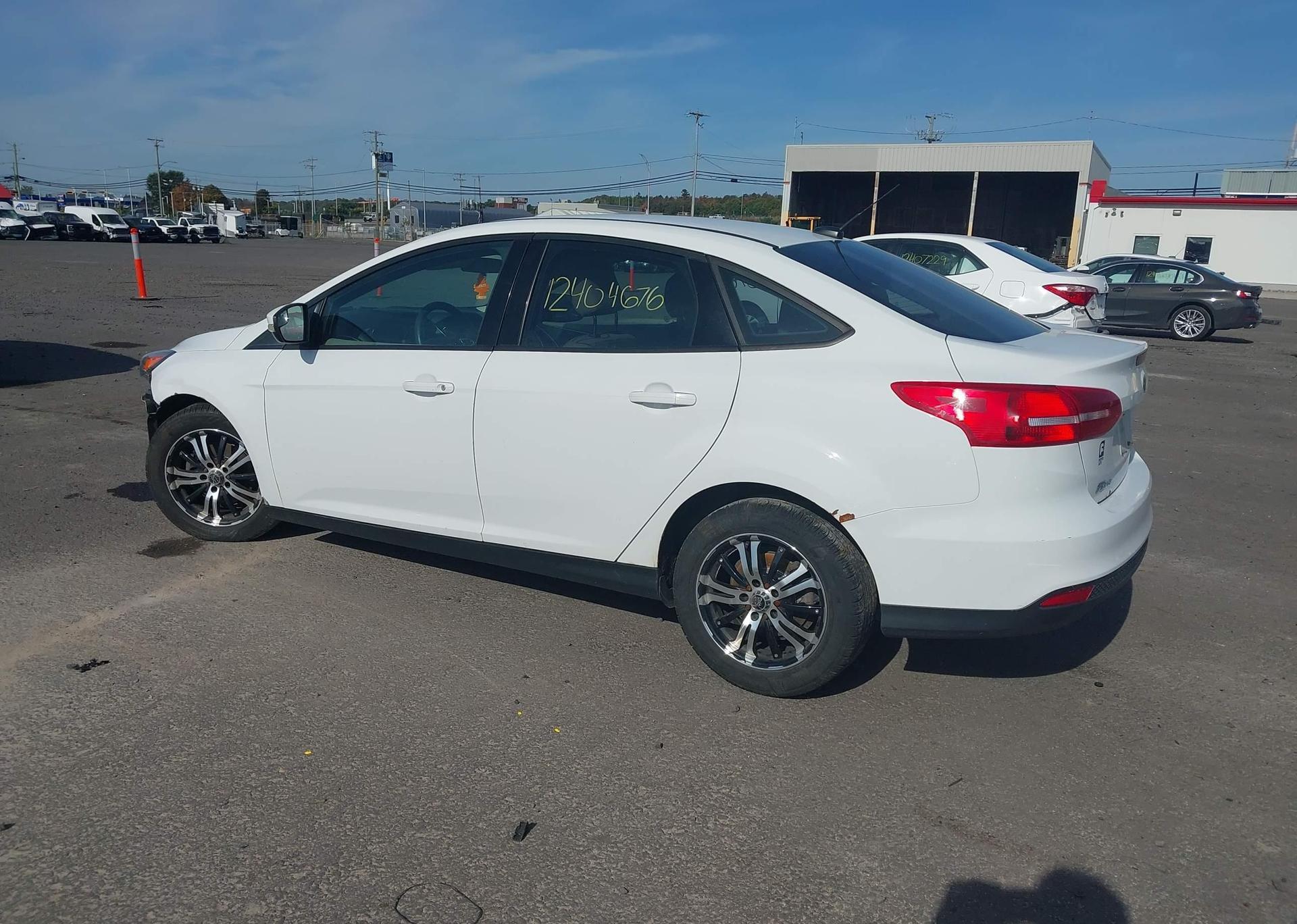 2017 FORD FOCUS SE