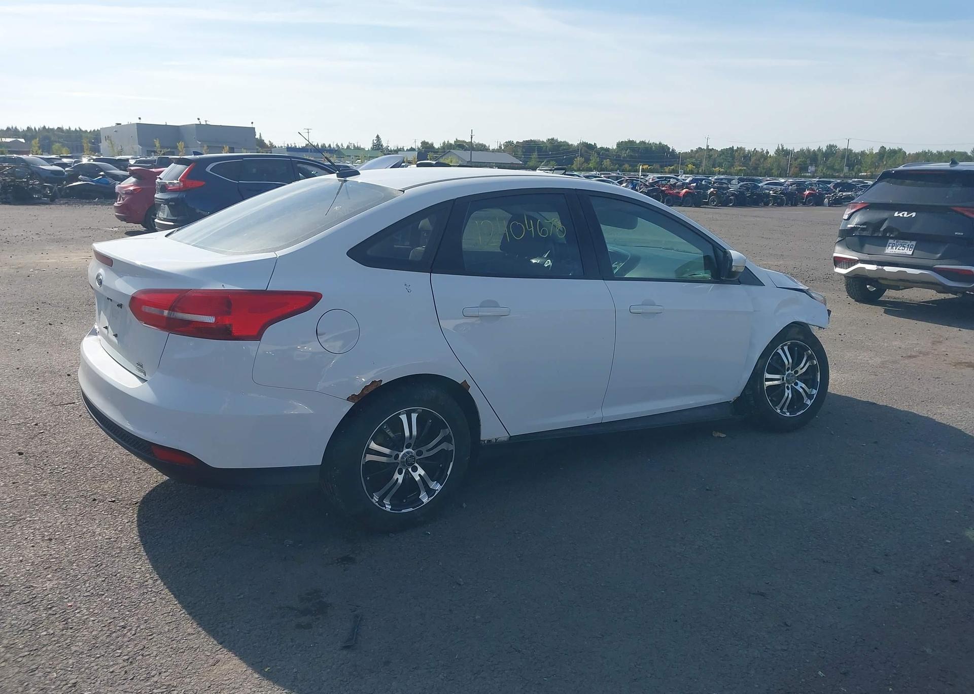 2017 FORD FOCUS SE