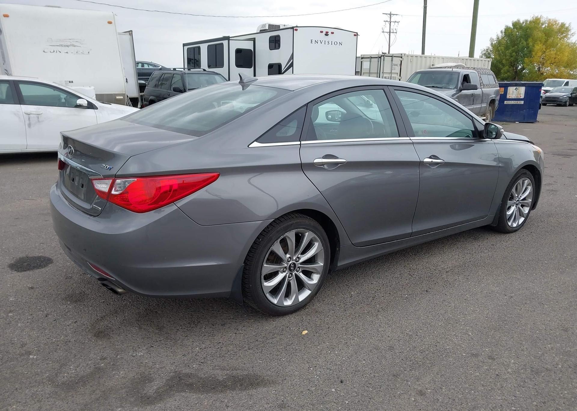2011 HYUNDAI SONATA 2.0T LIMITED