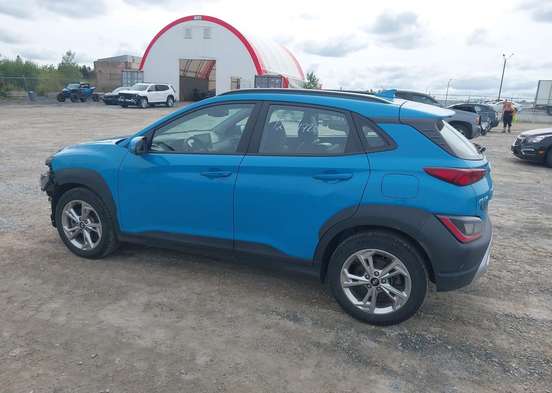 2022 HYUNDAI KONA PREFERRED AWD WITH SUN AND LEATHER PACKAGE