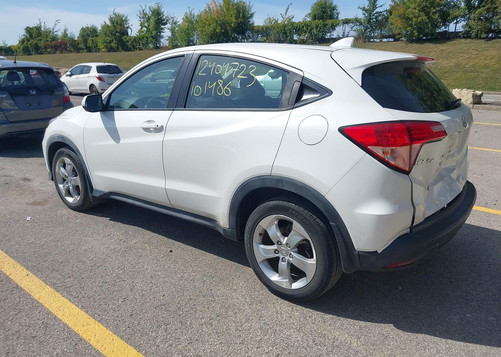 2016 HONDA HR-V LX