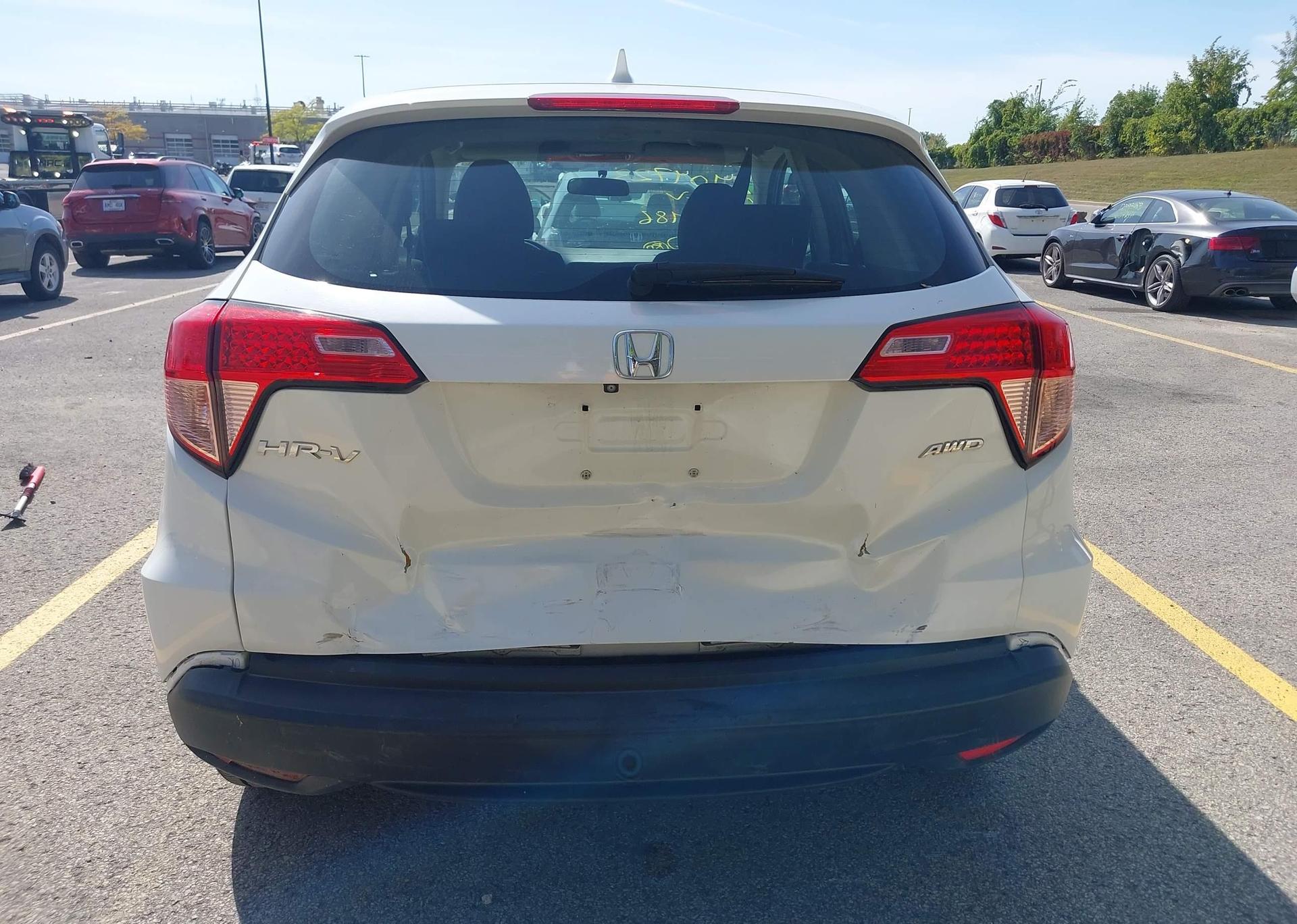 2016 HONDA HR-V LX
