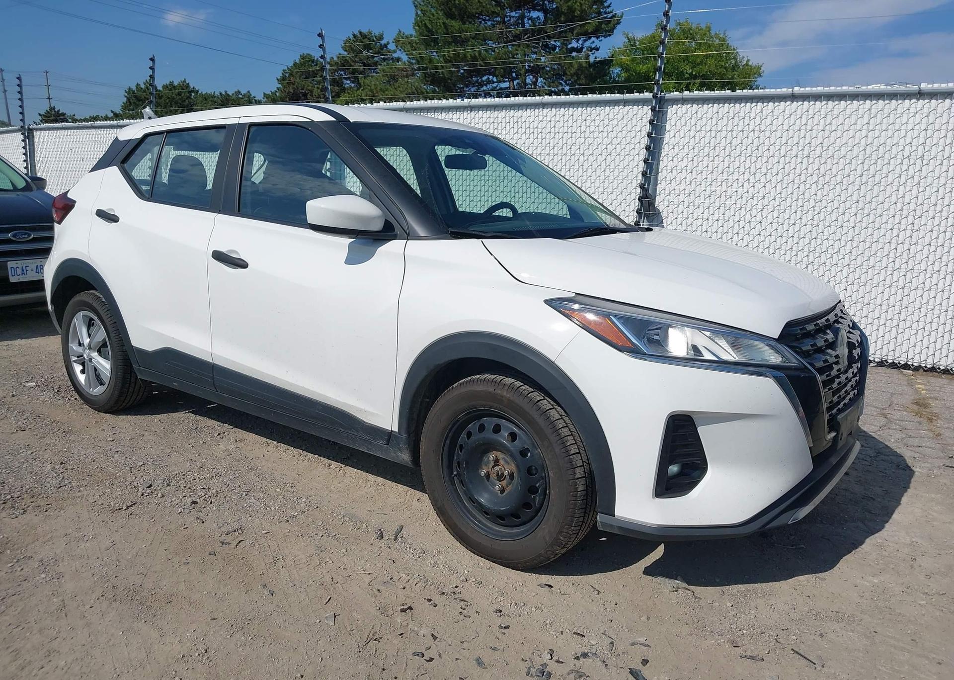2022 NISSAN KICKS S