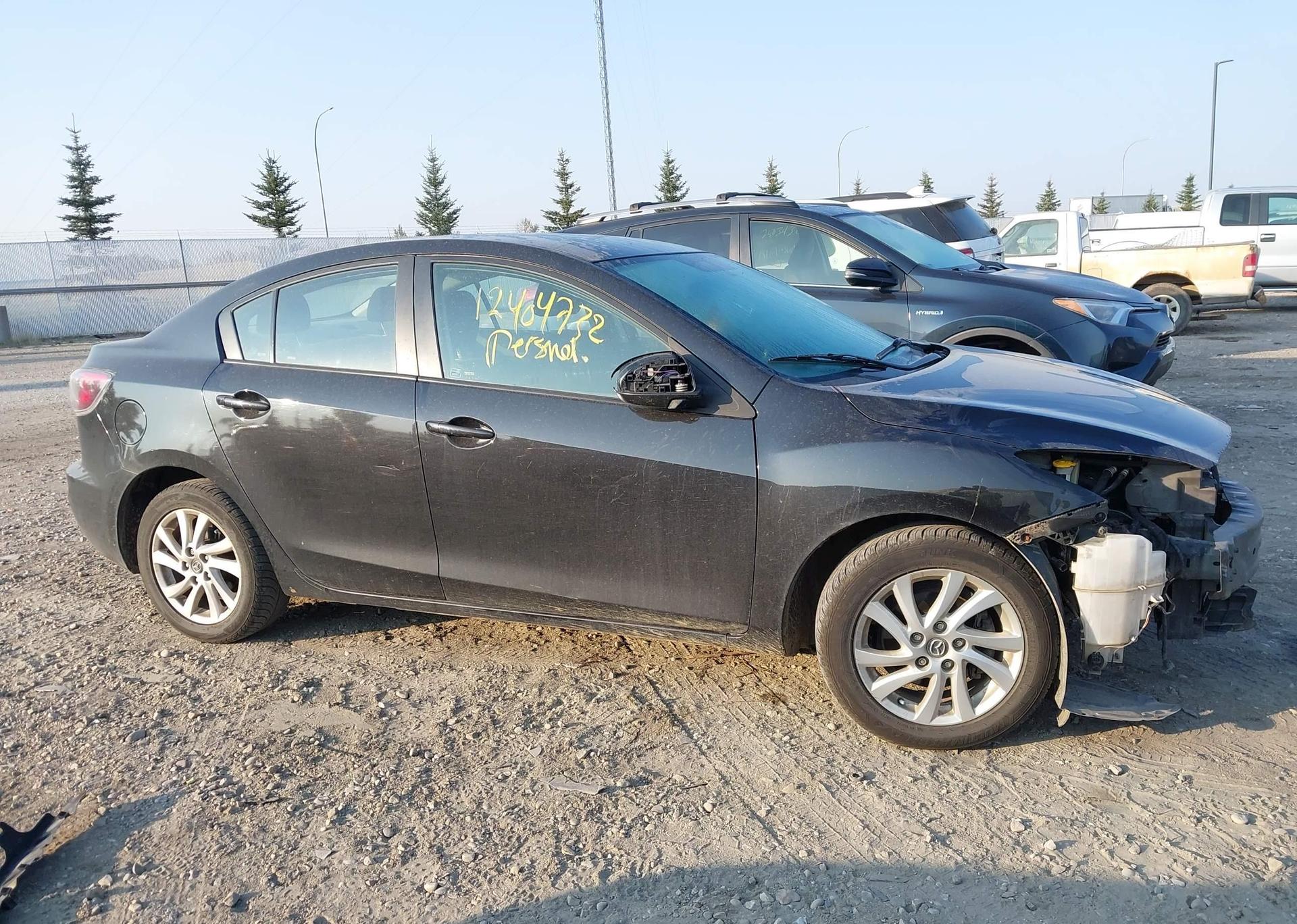 2013 MAZDA 3 I