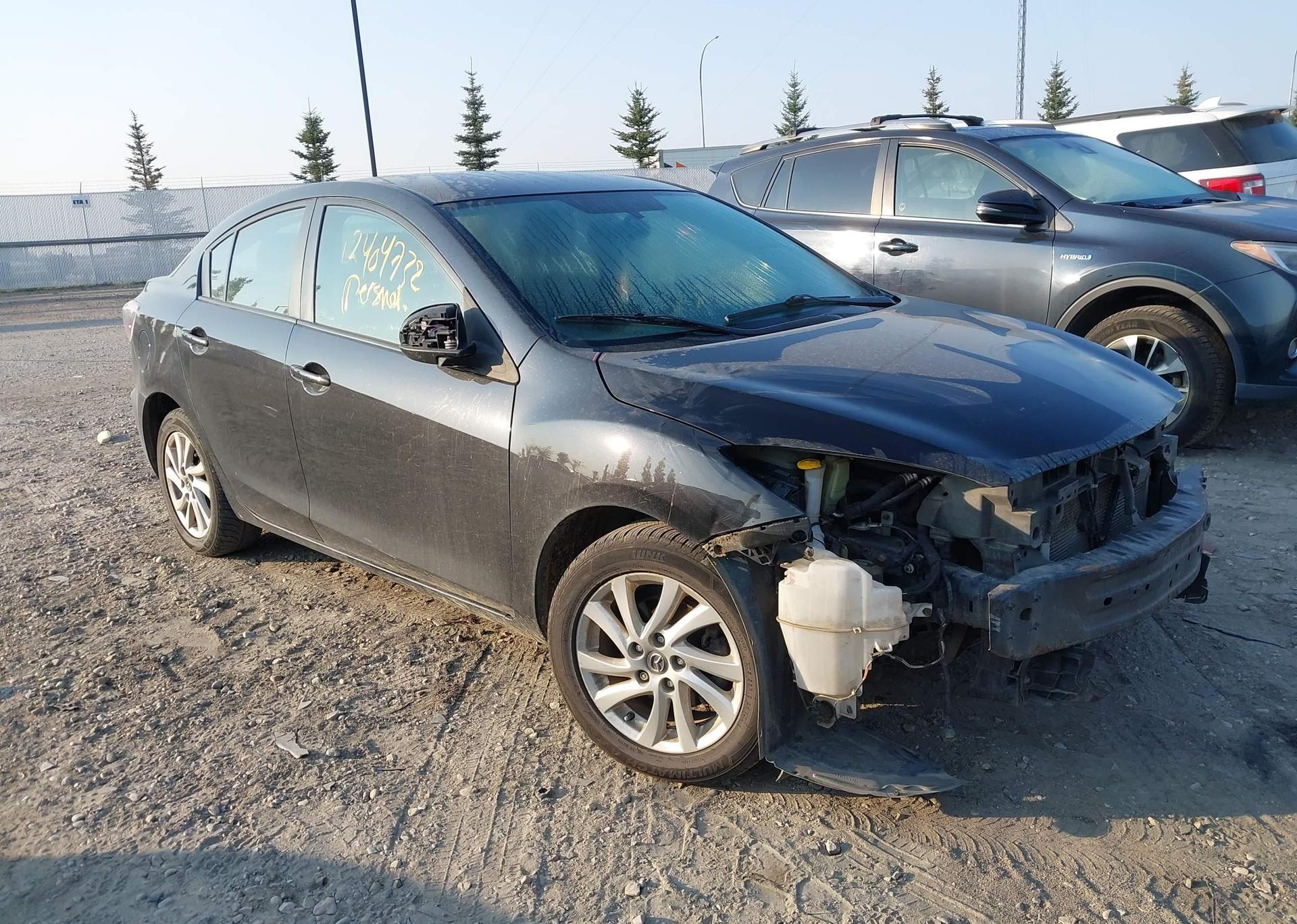 2013 MAZDA 3 I