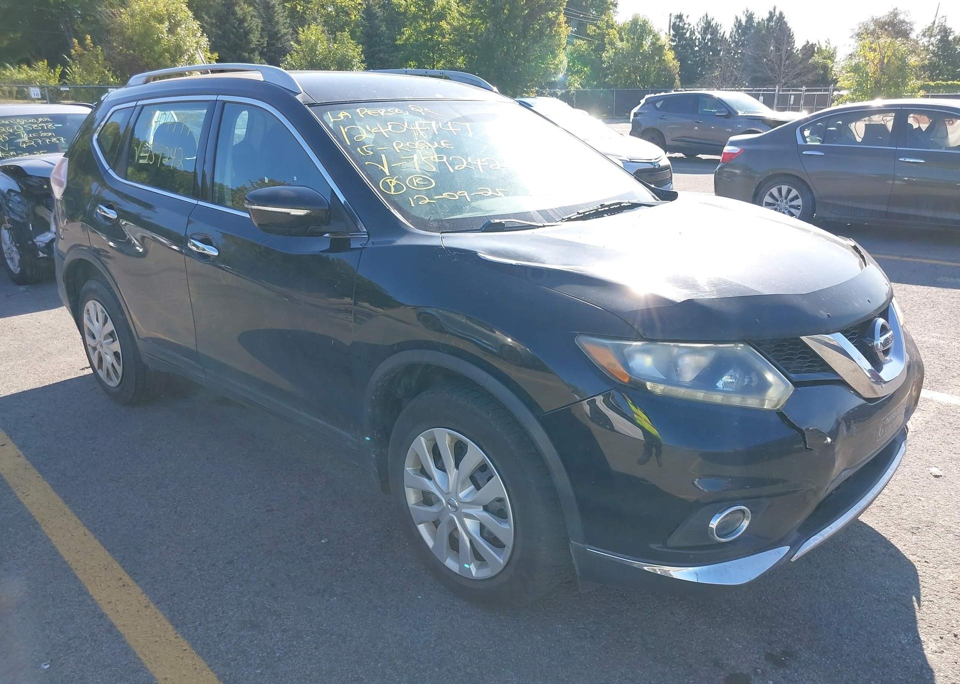 2015 NISSAN ROGUE S
