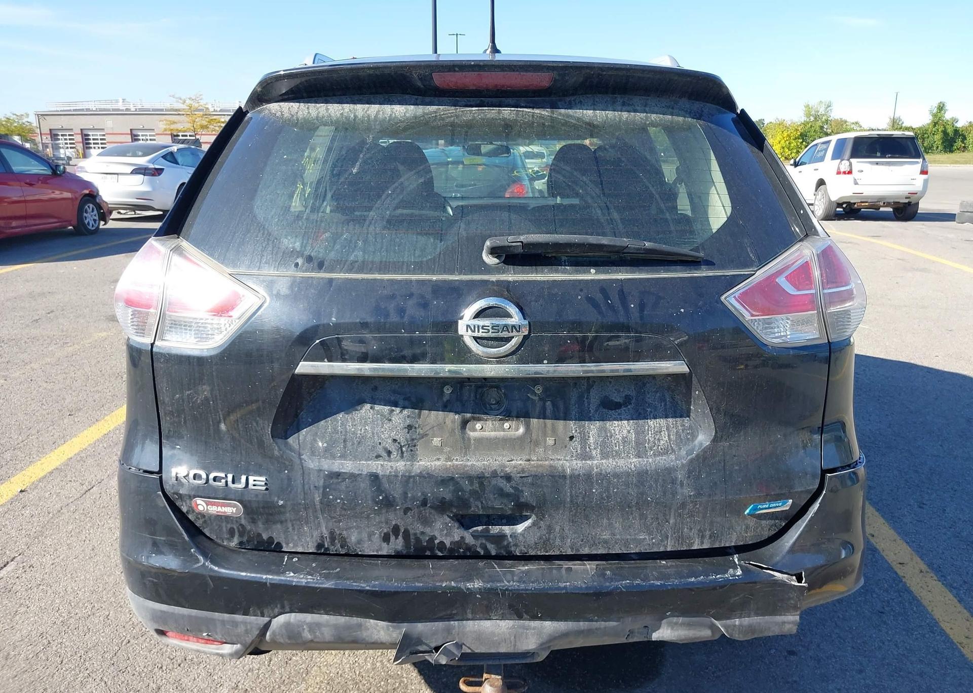 2015 NISSAN ROGUE S