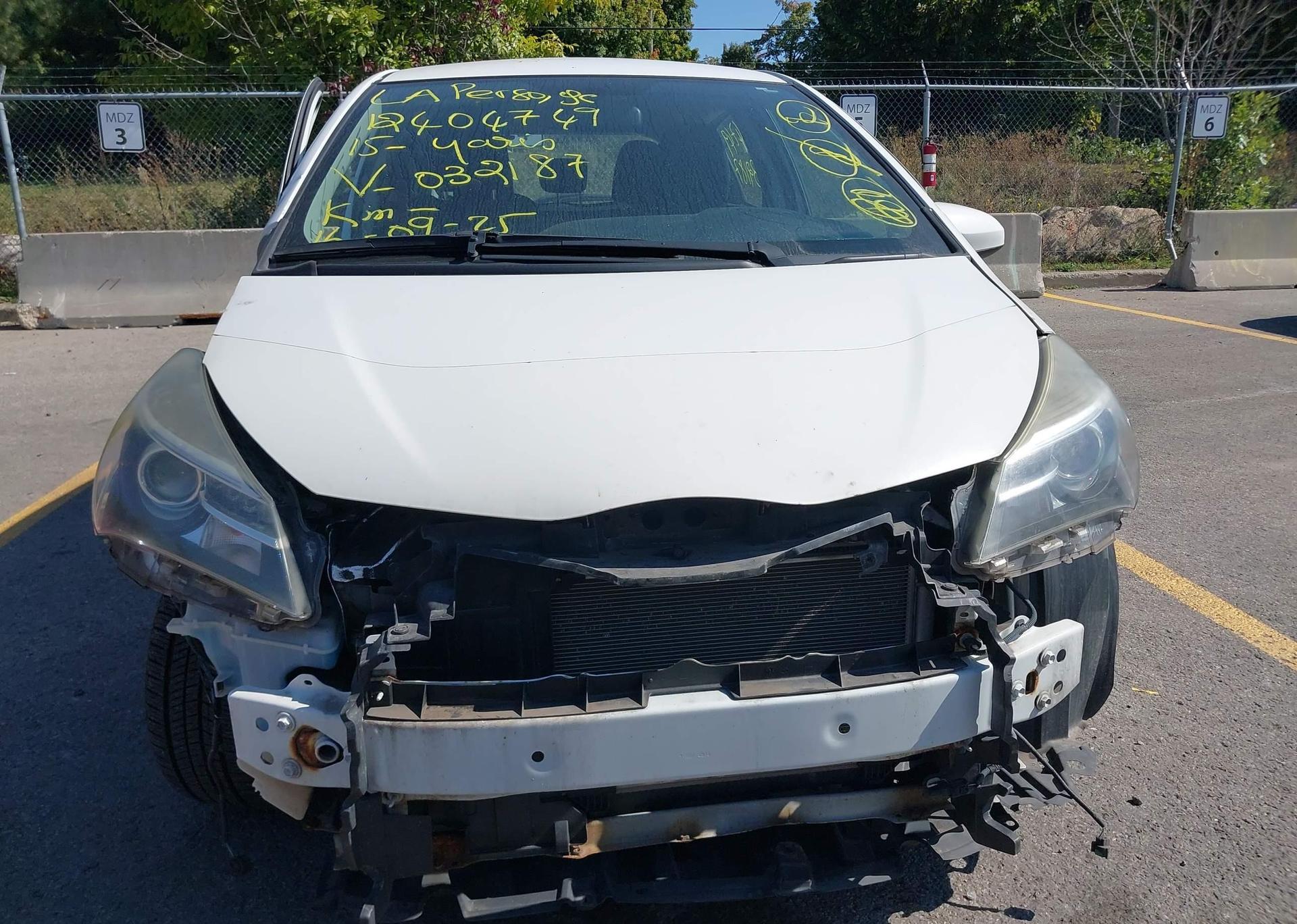 2015 TOYOTA YARIS