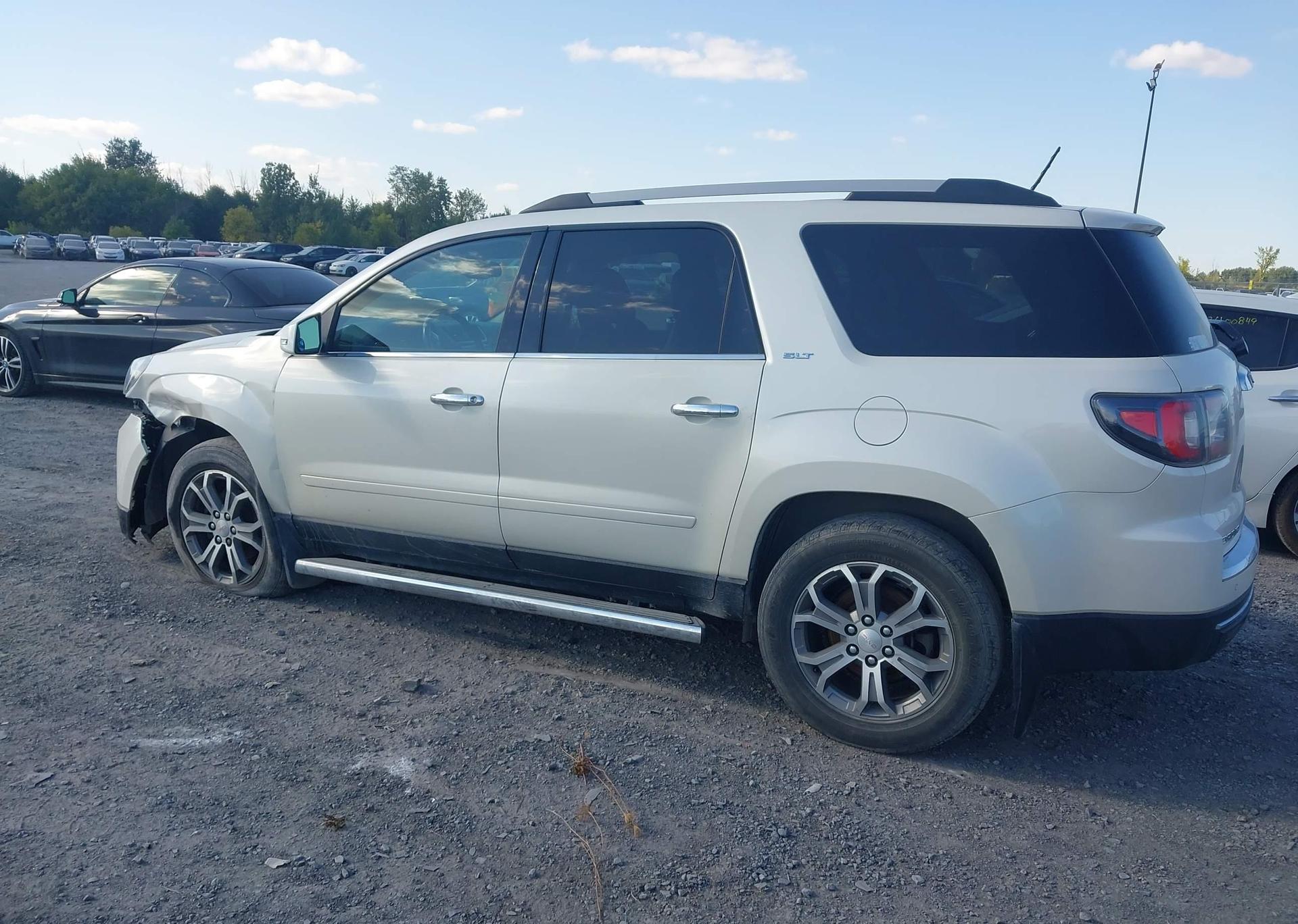 2015 GMC ACADIA SLT-2