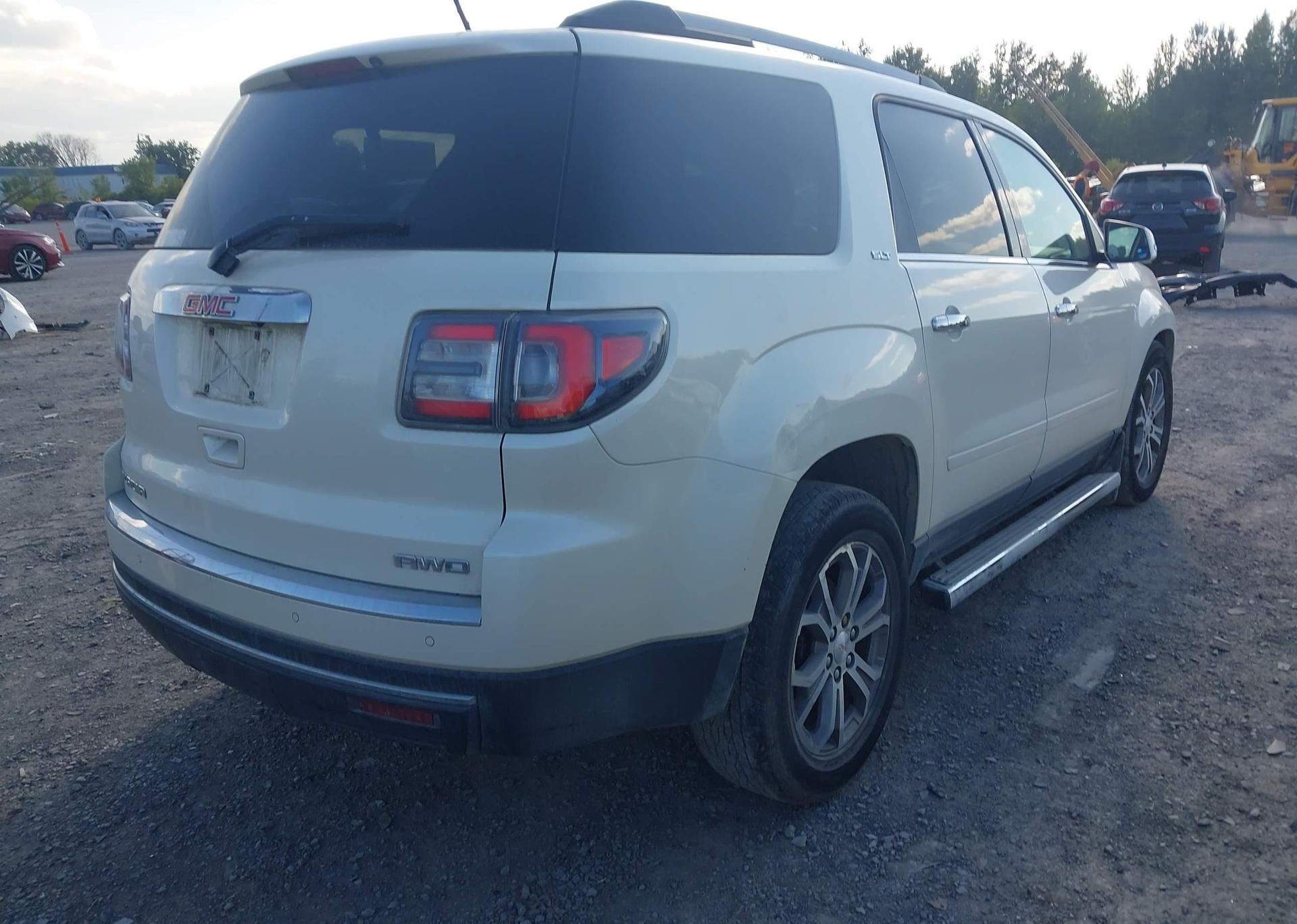 2015 GMC ACADIA SLT-2