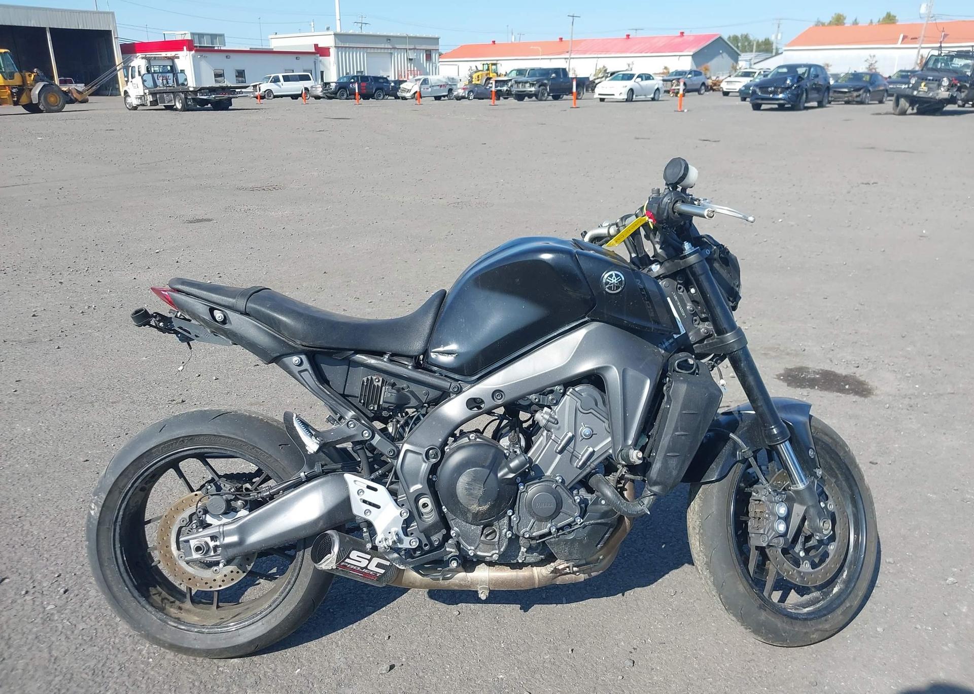 2021 YAMAHA MT09
