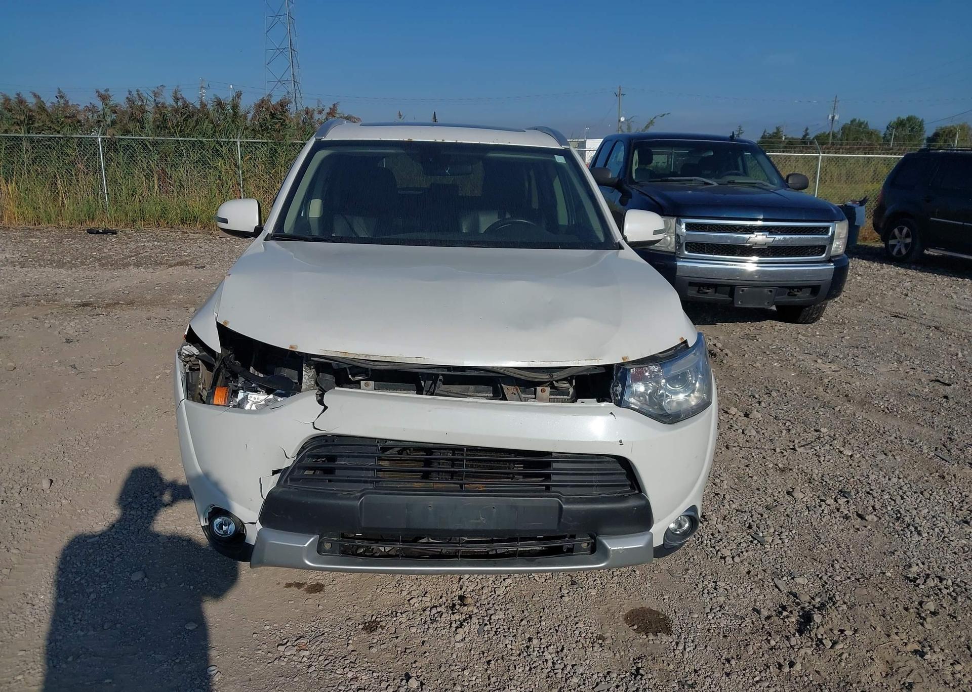 2015 MITSUBISHI outlander
