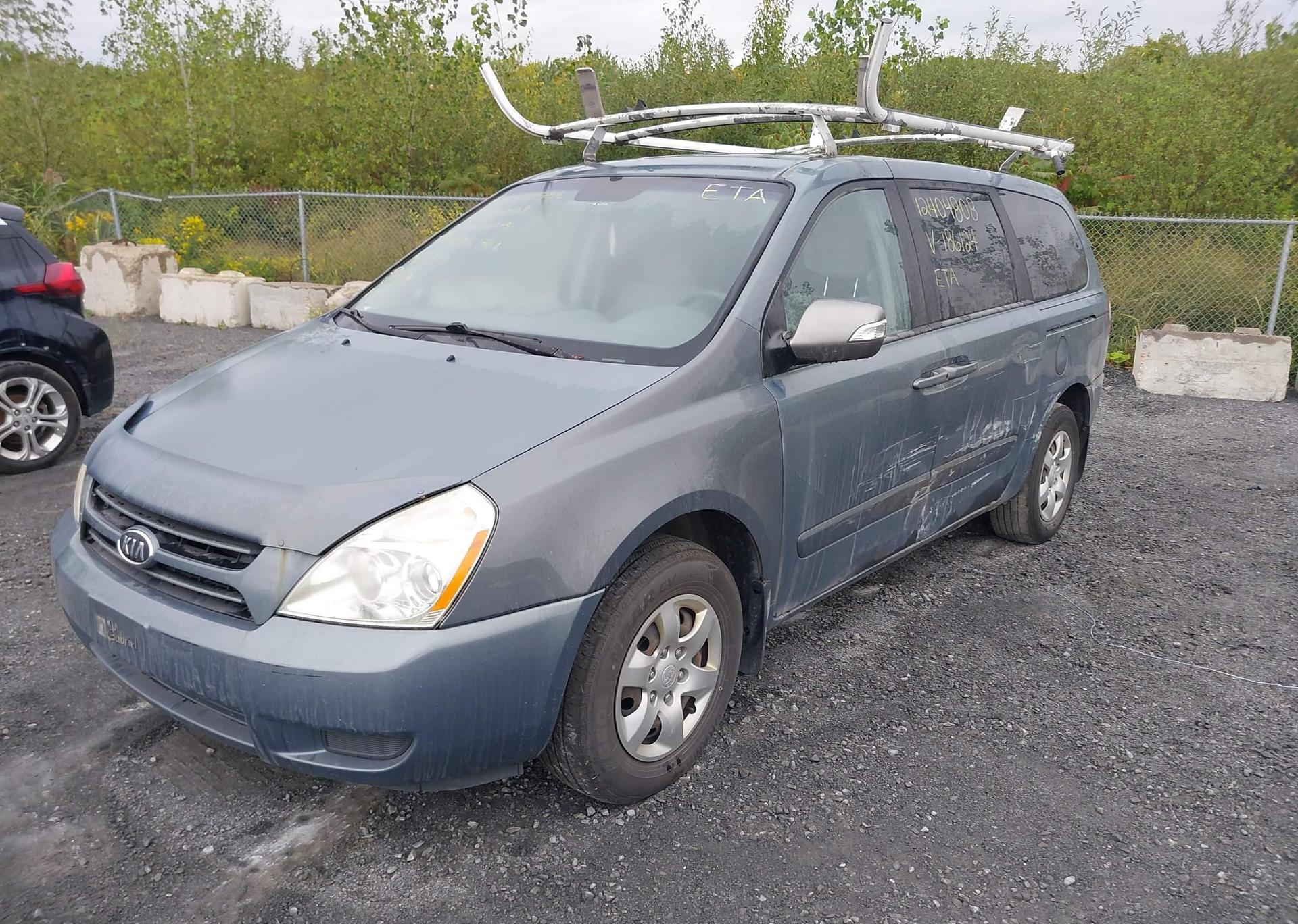 2007 KIA SEDONA LX