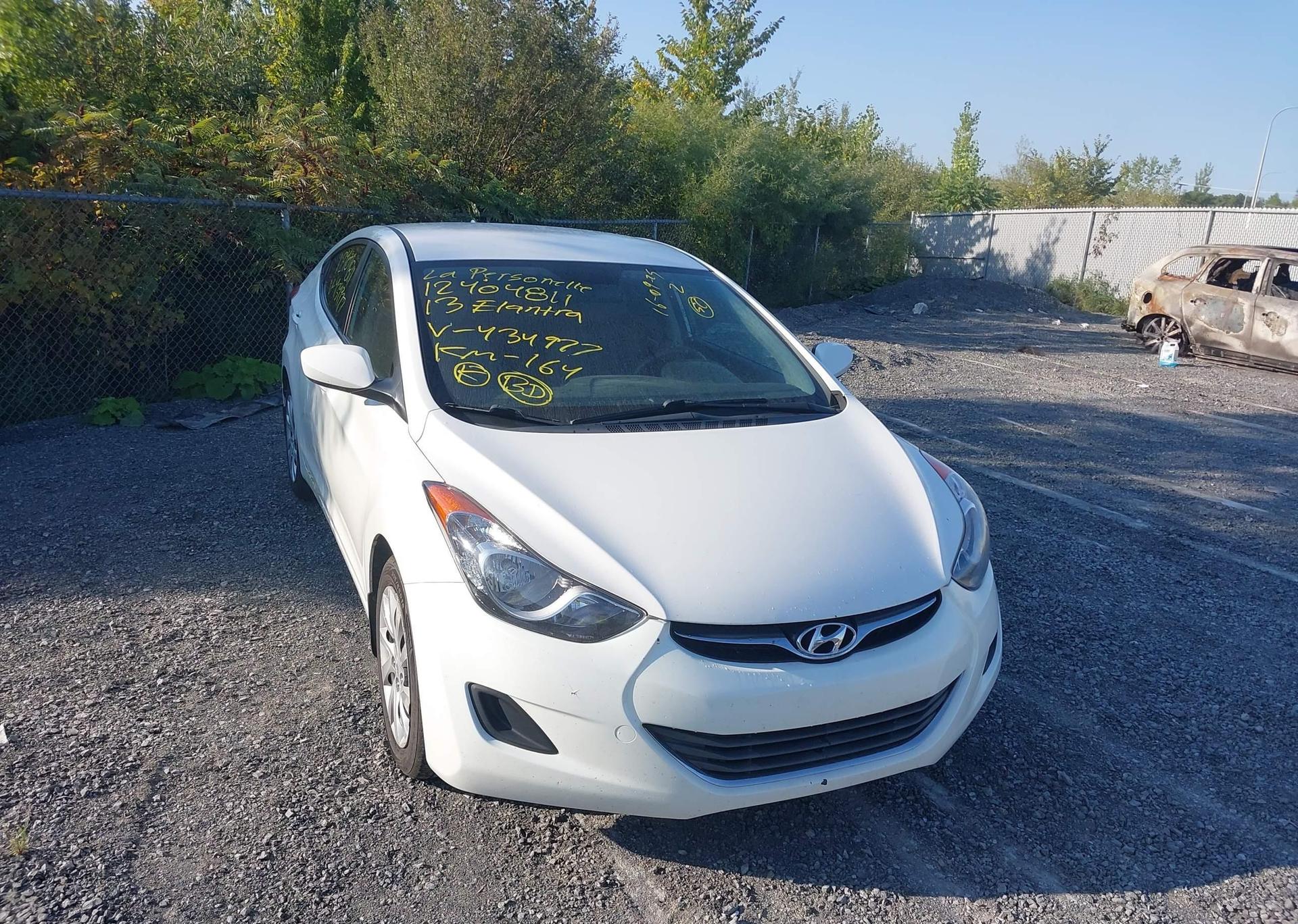 2013 HYUNDAI ELANTRA GLS