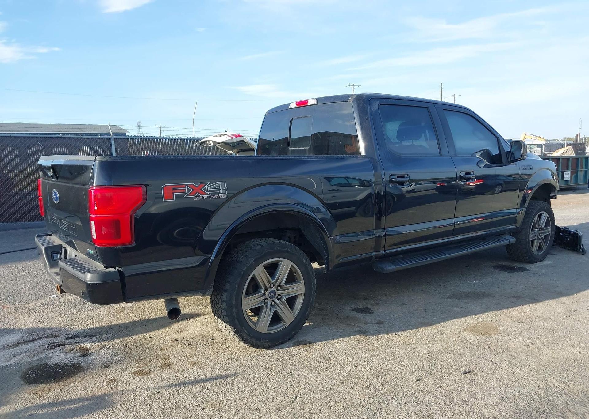 2019 FORD F-150 LARIAT