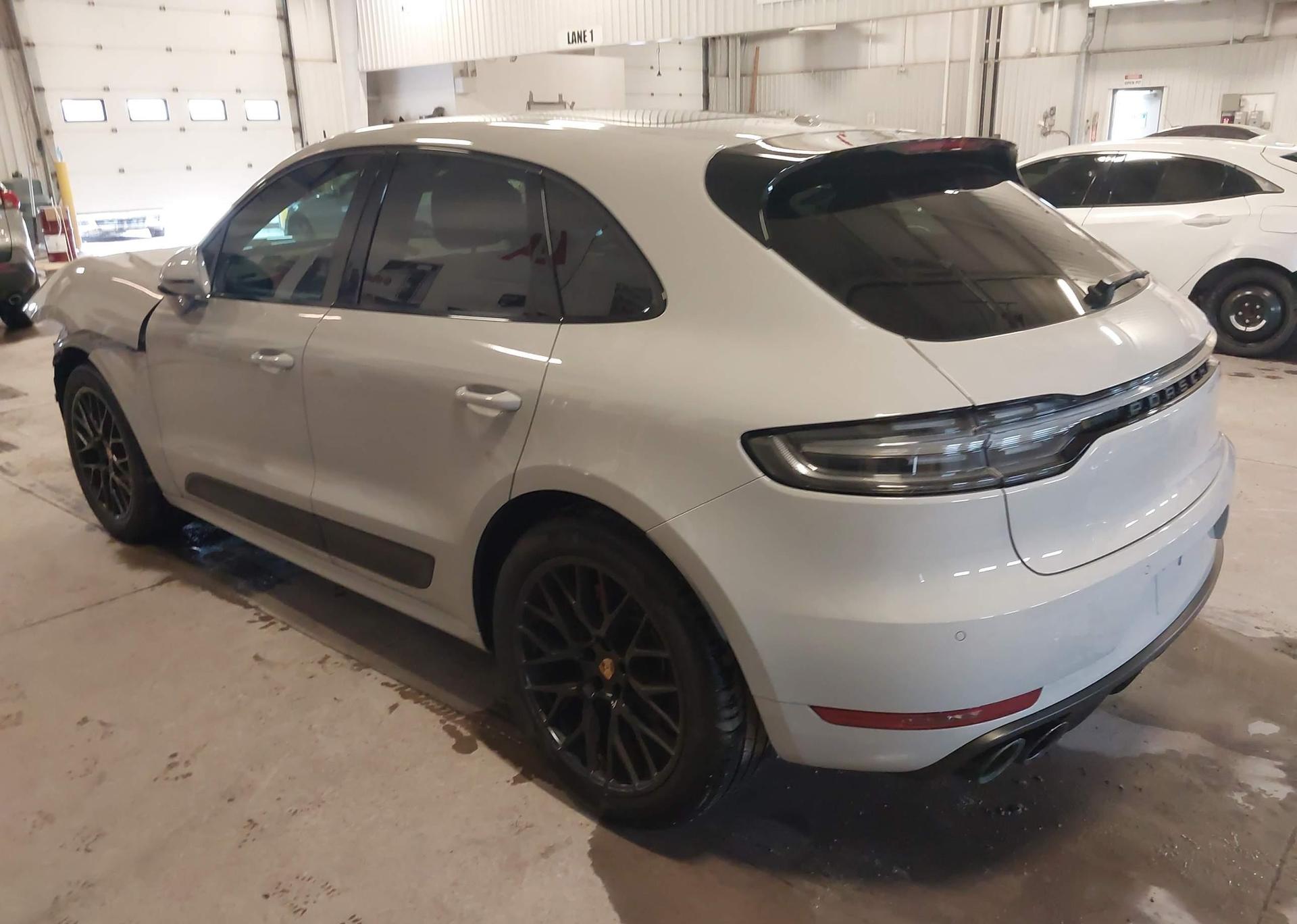 2021 PORSCHE MACAN GTS