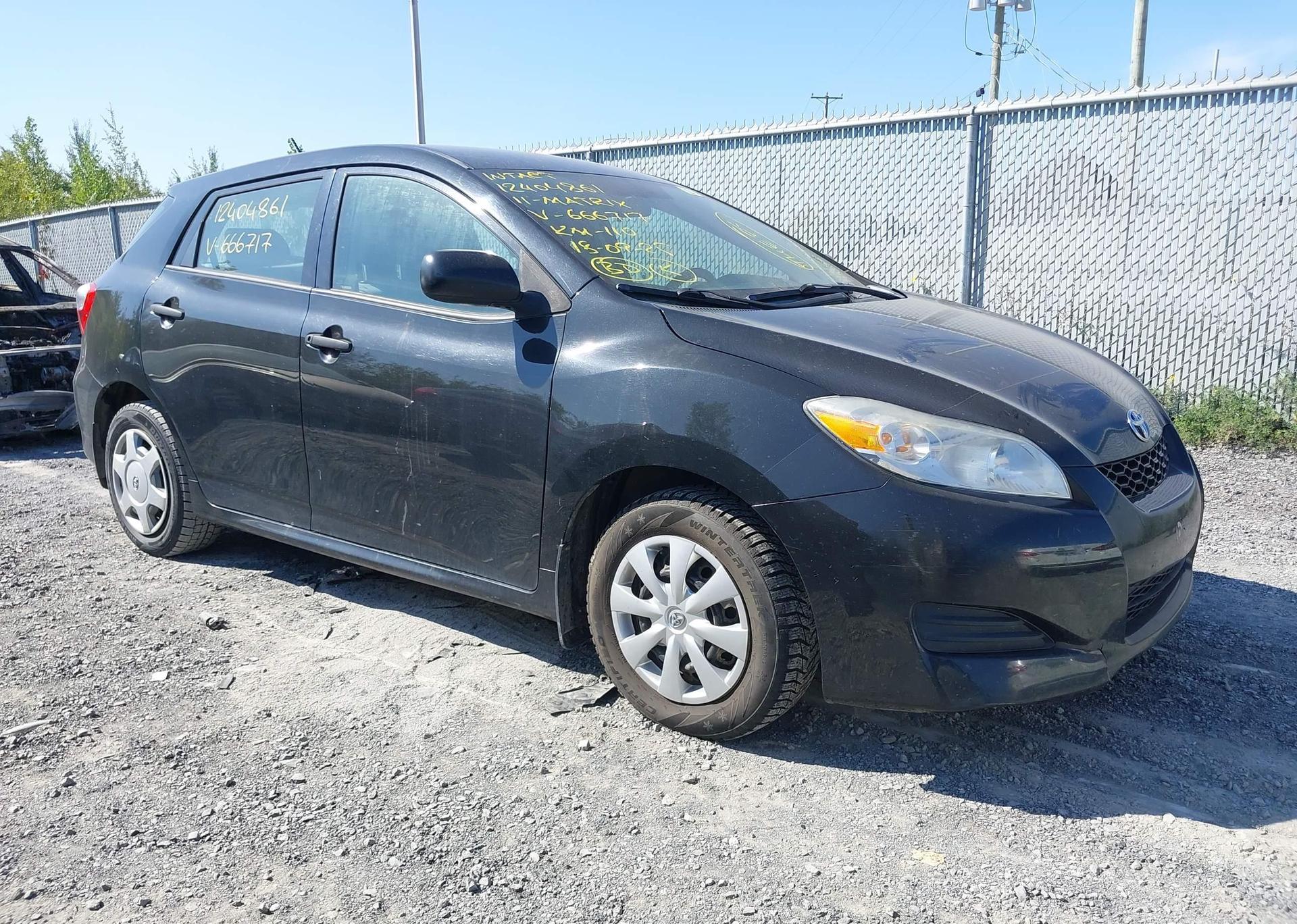 2011 TOYOTA MATRIX