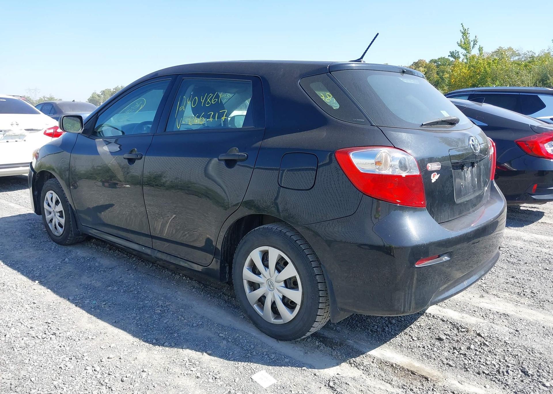 2011 TOYOTA MATRIX