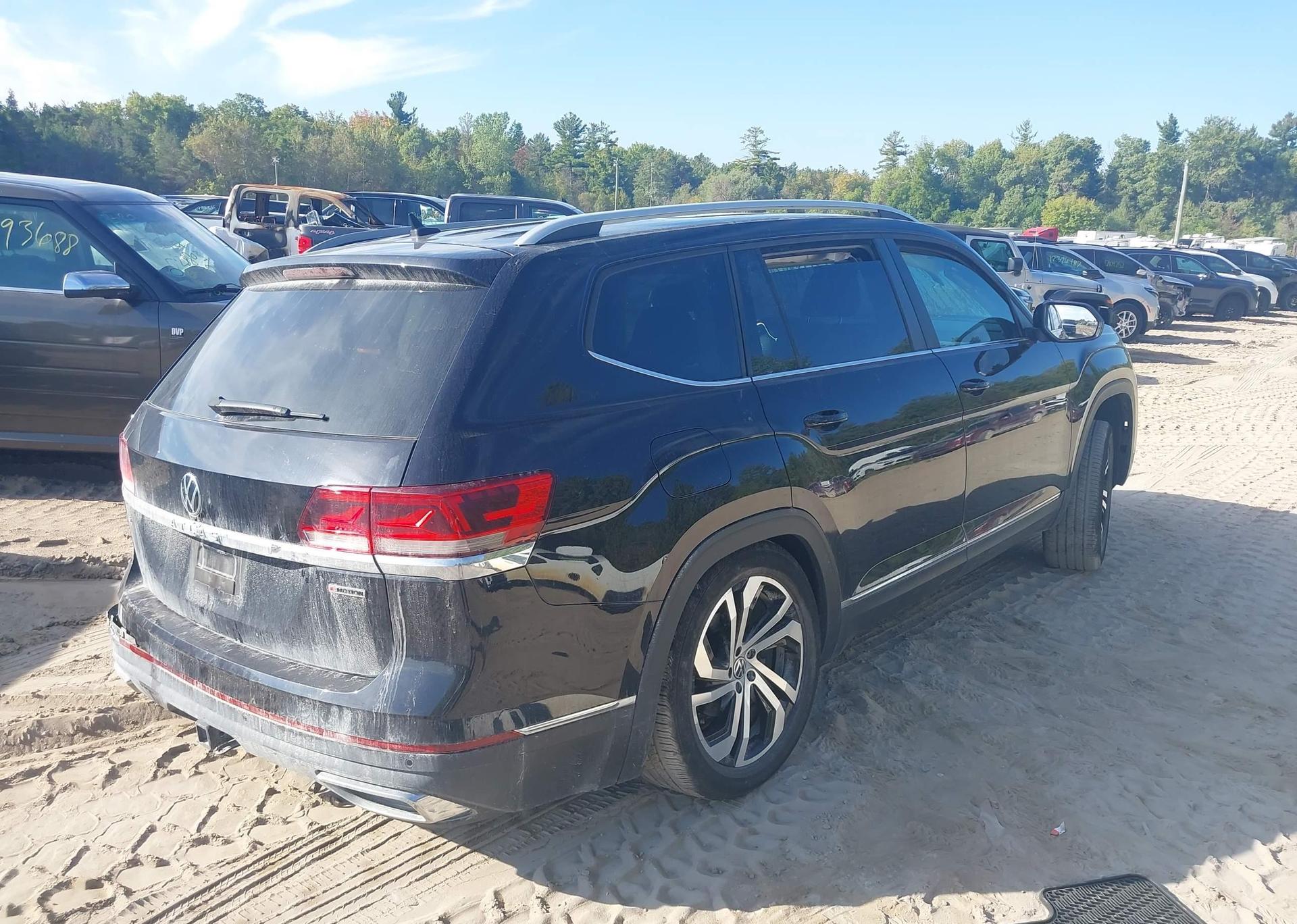 2022 VOLKSWAGEN ATLAS SEL