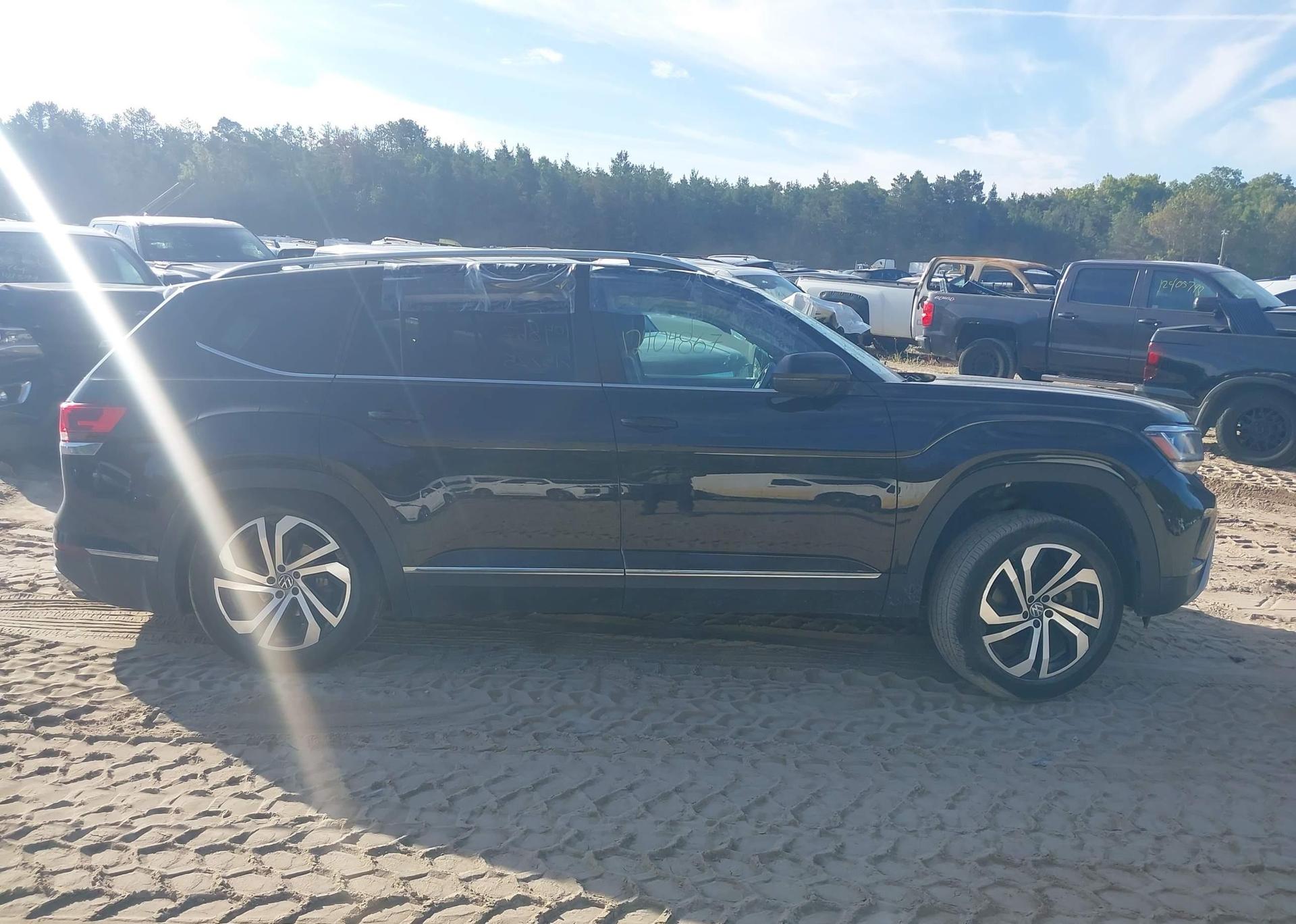2022 VOLKSWAGEN ATLAS SEL