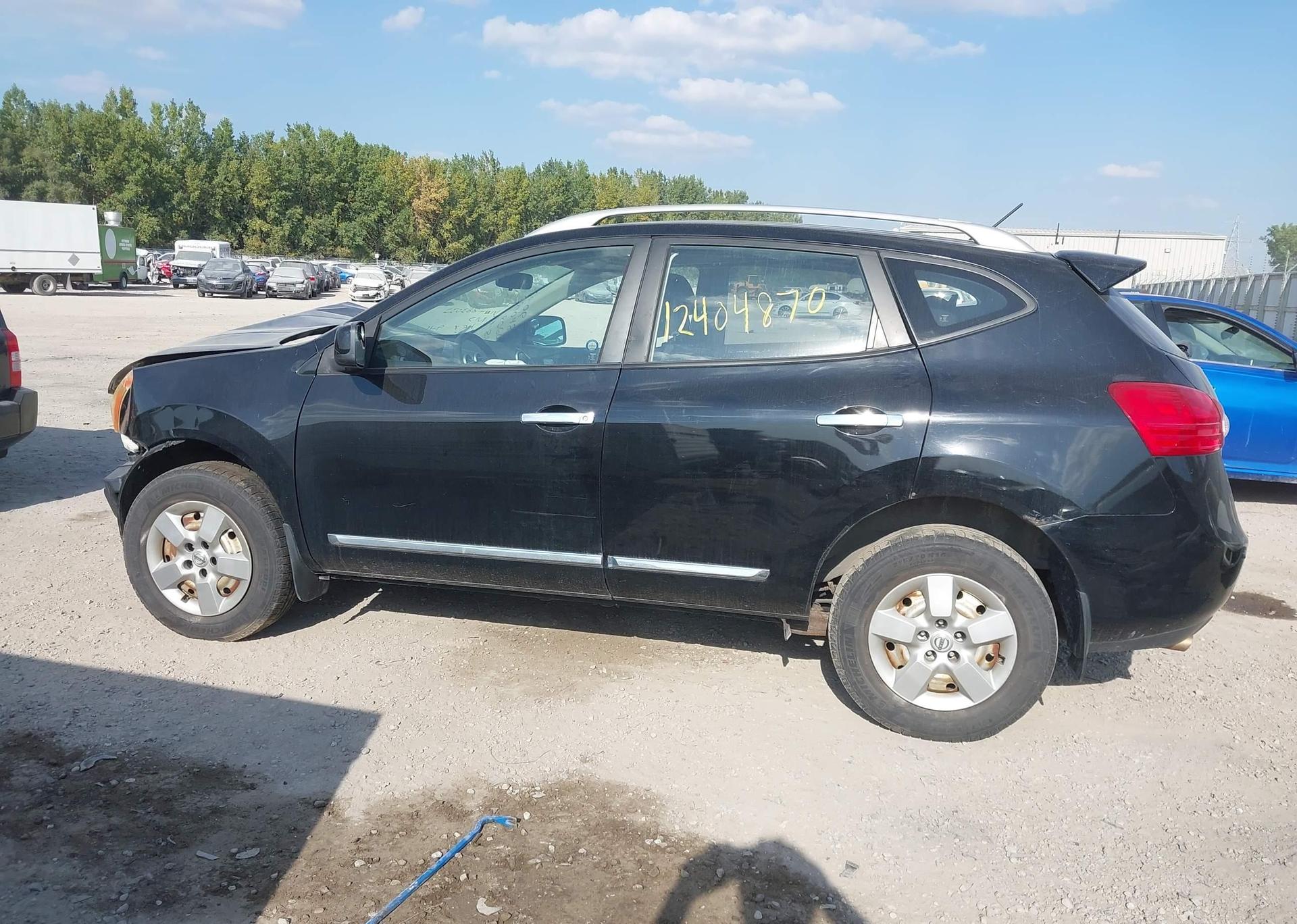 2011 NISSAN ROGUE S