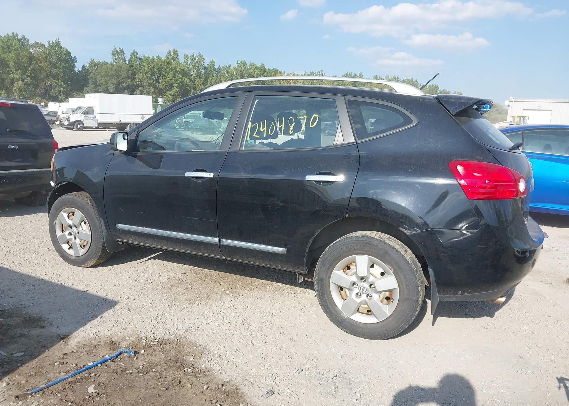 2011 NISSAN ROGUE S