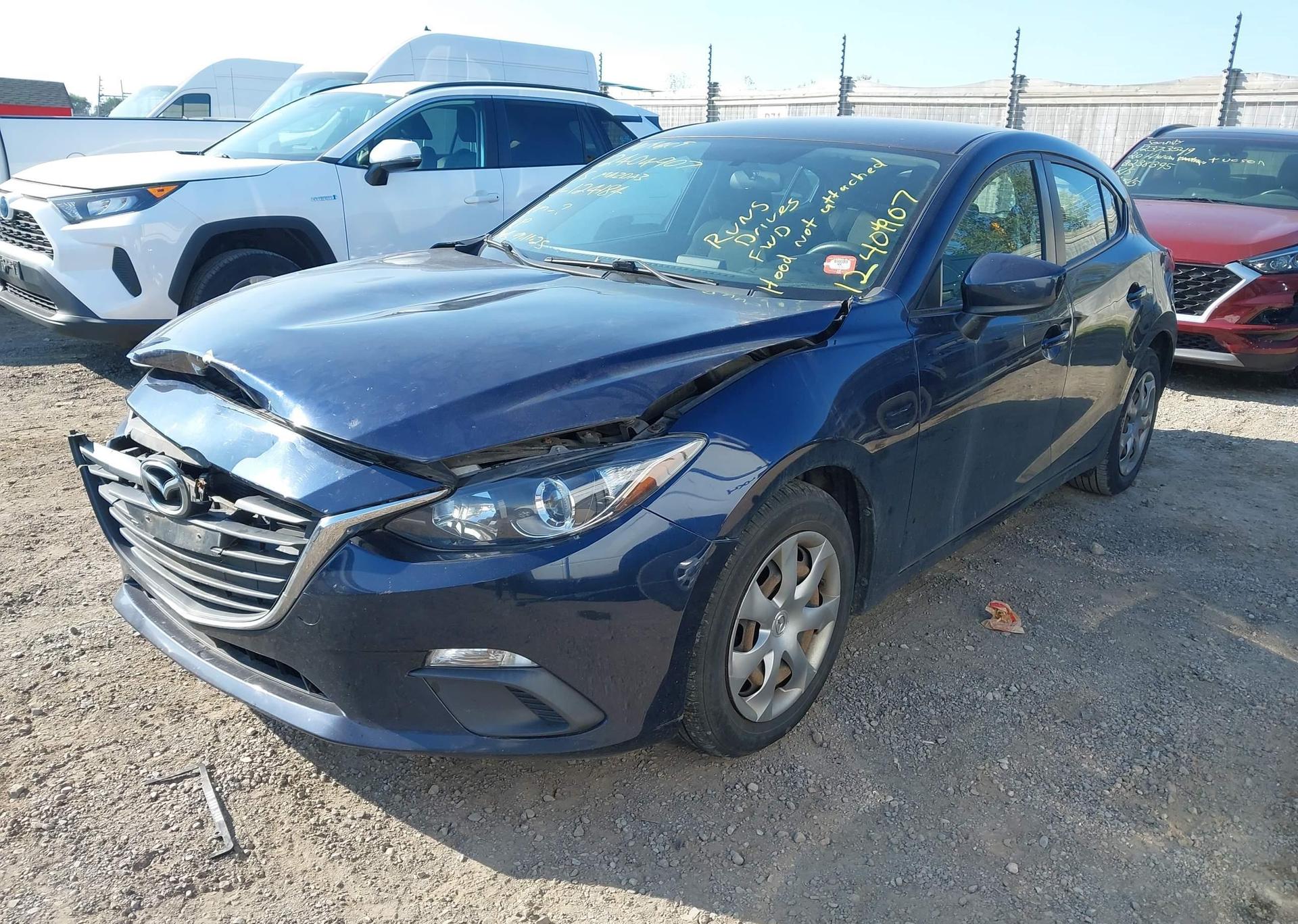 2015 MAZDA MAZDA3