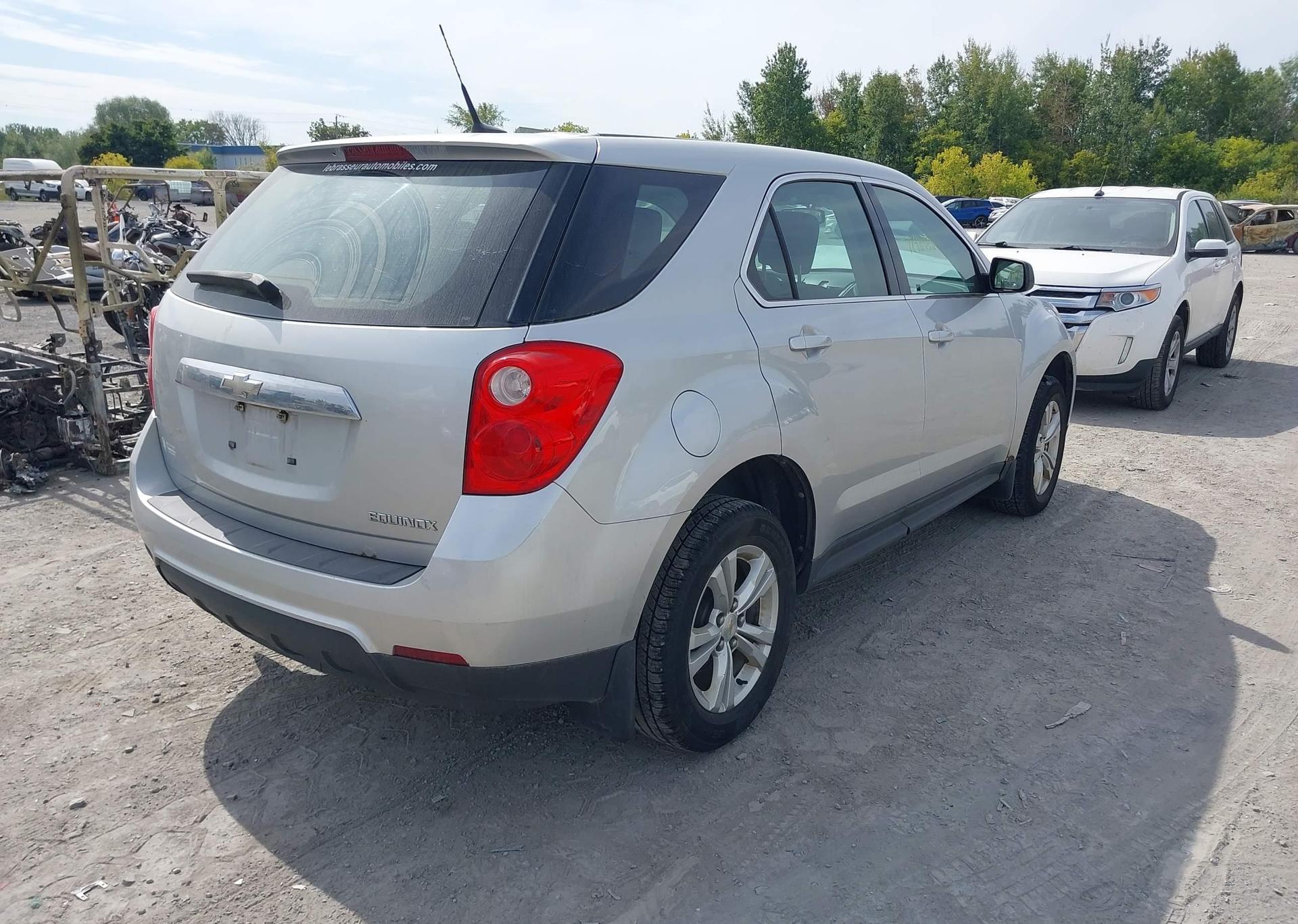 2011 CHEVROLET EQUINOX LS